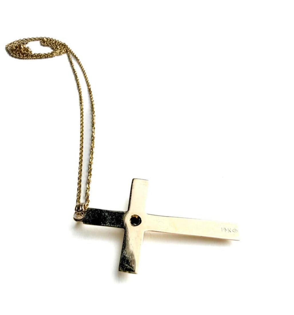 14k Yellow Gold Cross Pendant With Diamond and Chain - 8