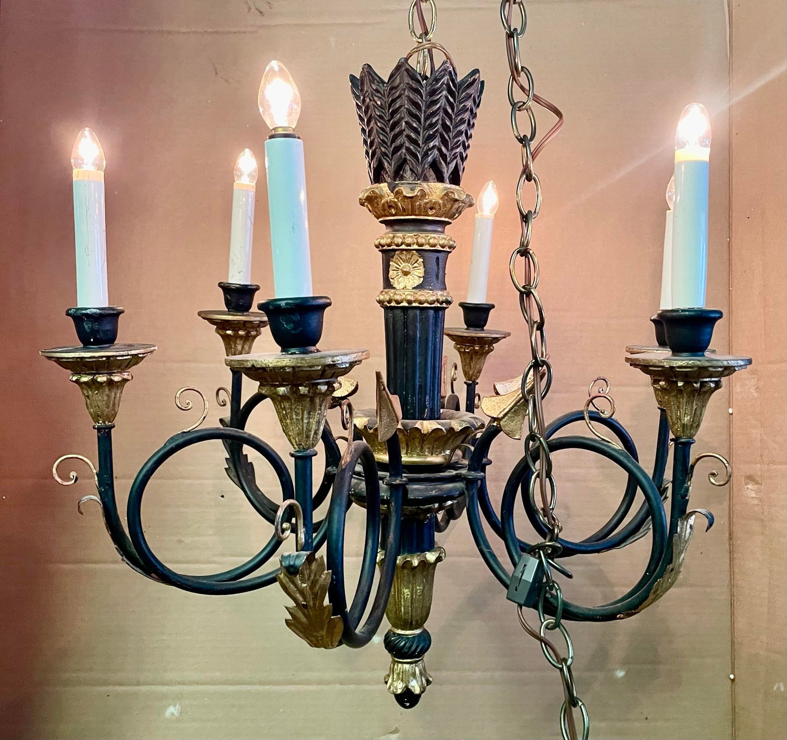 Mid 20th Century Neoclassic Arrow Italian Hand Carved Black Gold Painted Wood 6 Light Chandelier - 10