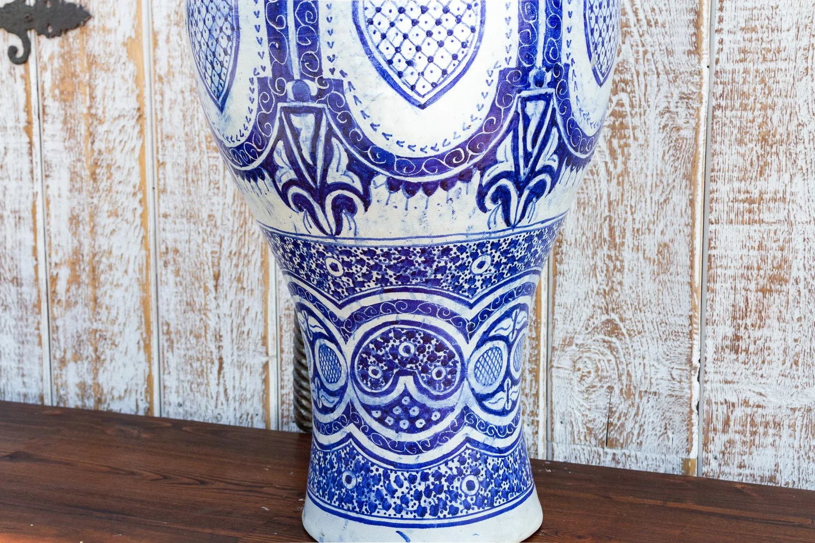 Vintage Blue & White Moroccan Jar With Lid - 7