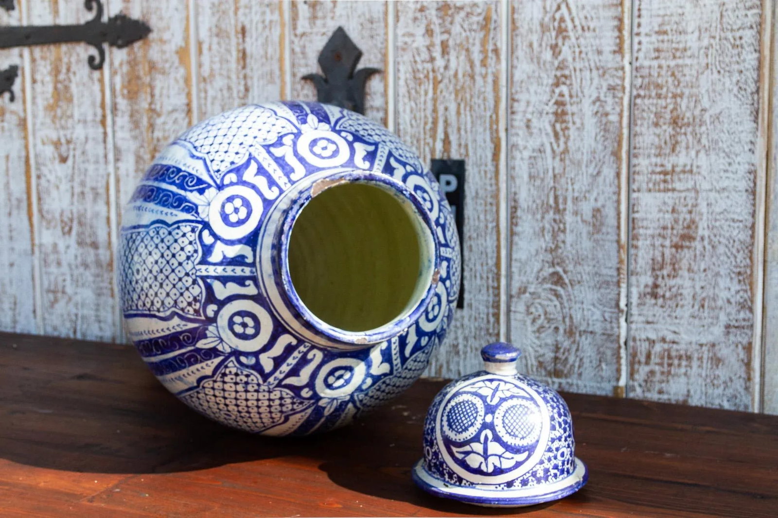 Vintage Blue & White Moroccan Jar With Lid - 9