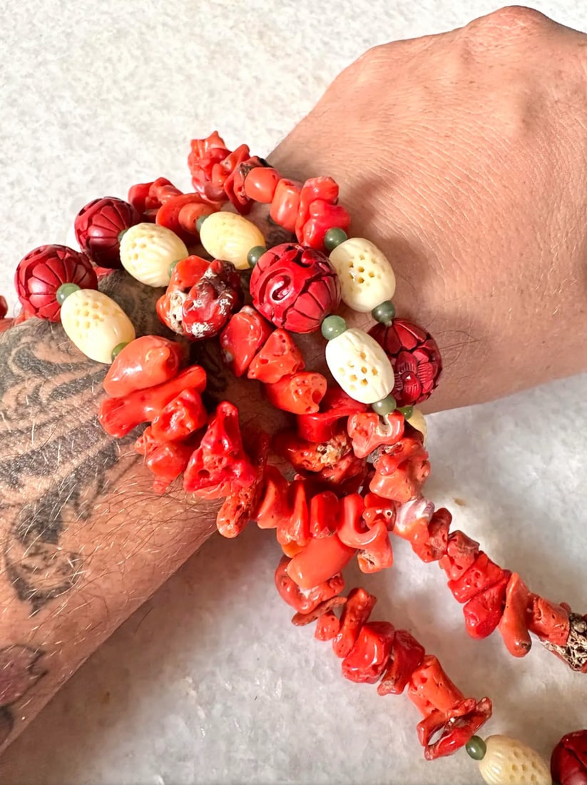 Vintage Chinese Coral and Cinnabar 36" Beaded Necklace - 5