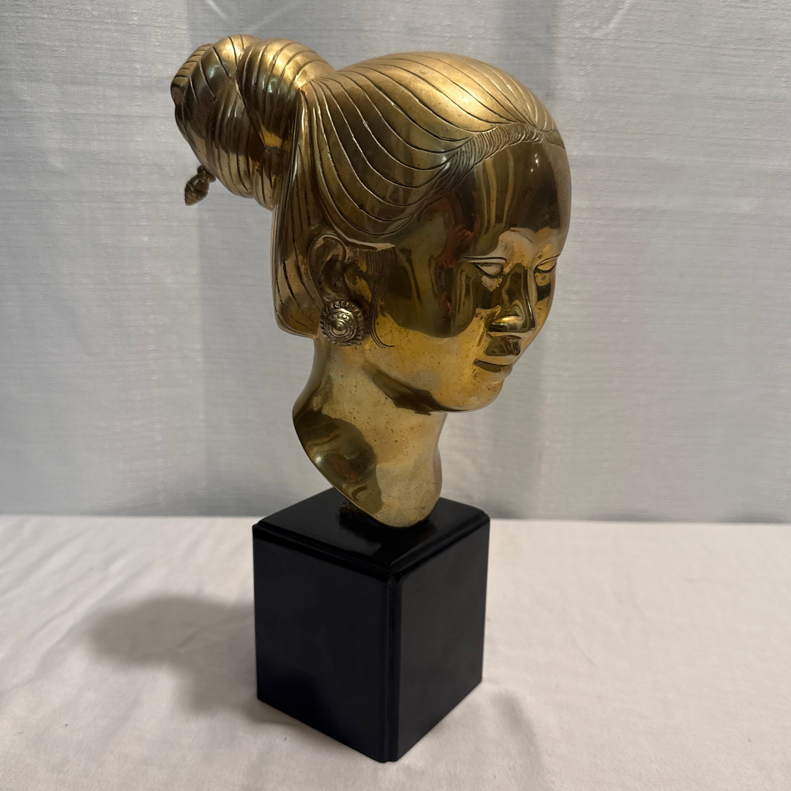 Mid-Century Polished Bronze Bust "Head of a Young Woman" - Nguyen Thanh Le Design (Siam Bronze Editi - 10