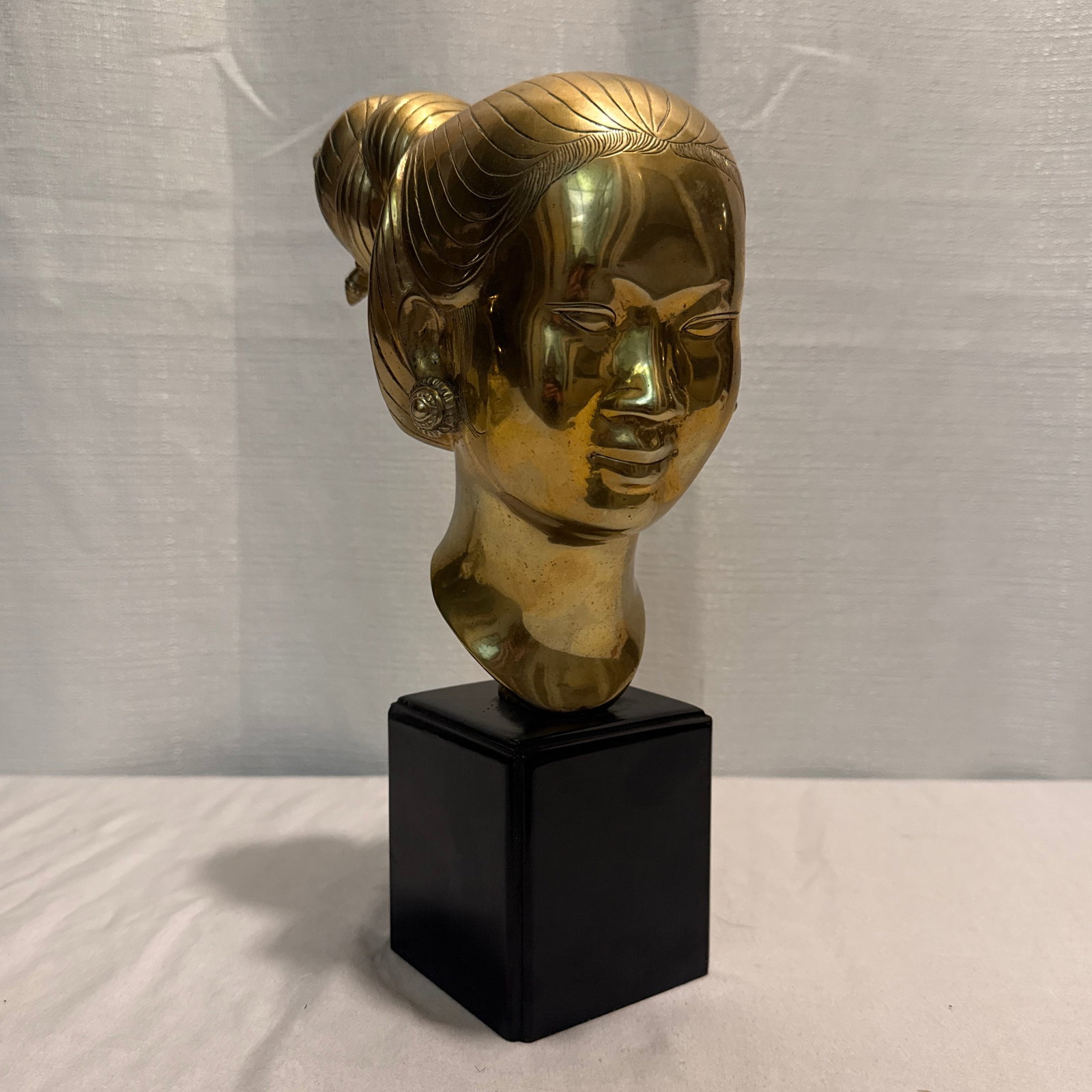 Mid-Century Polished Bronze Bust "Head of a Young Woman" - Nguyen Thanh Le Design (Siam Bronze Editi - 6