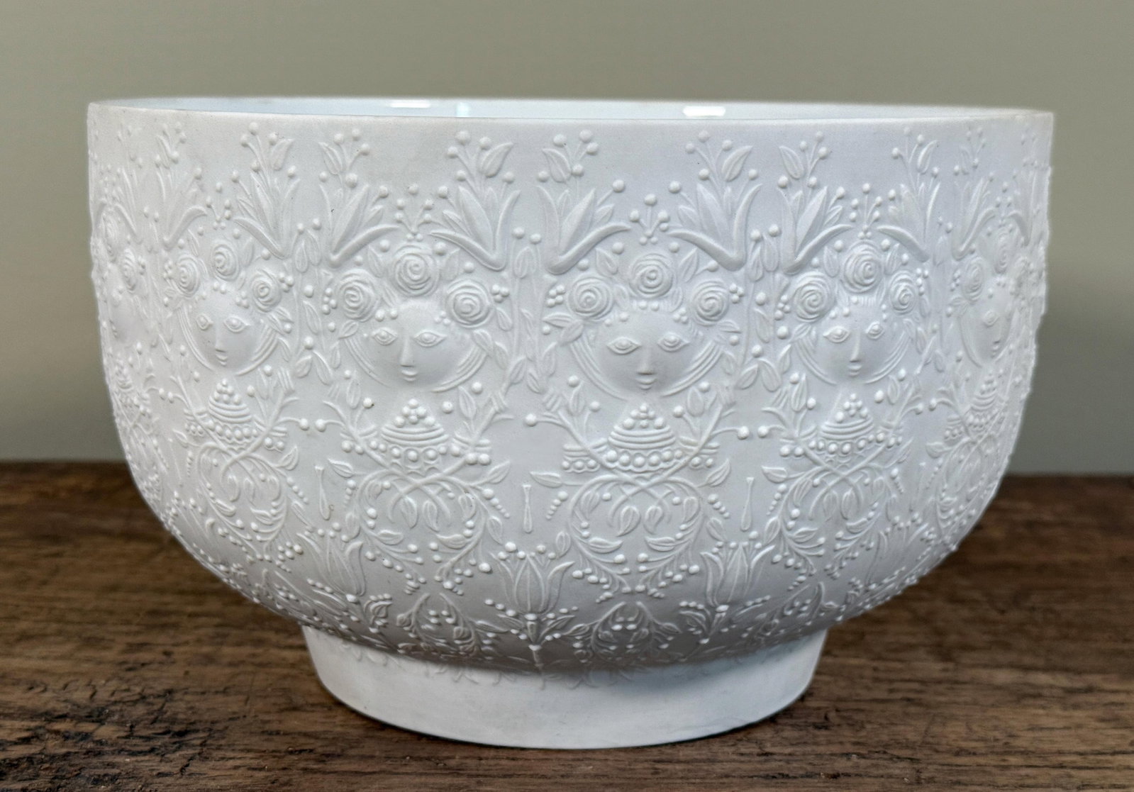 Mid Century Rosenthal Bjorn Wiinblad Romanze White Relief Porcelain Bowl Sculptural Design - 6