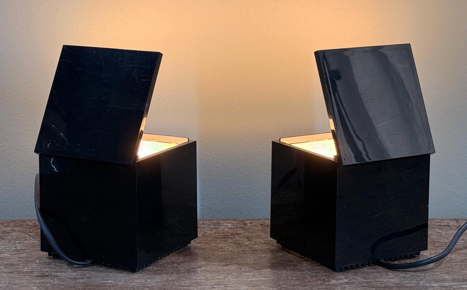 c.1970's Italian Mid Century Modern Cini & Nils Cuboluce Black Acrylic Table Lamps - A Pair - 6