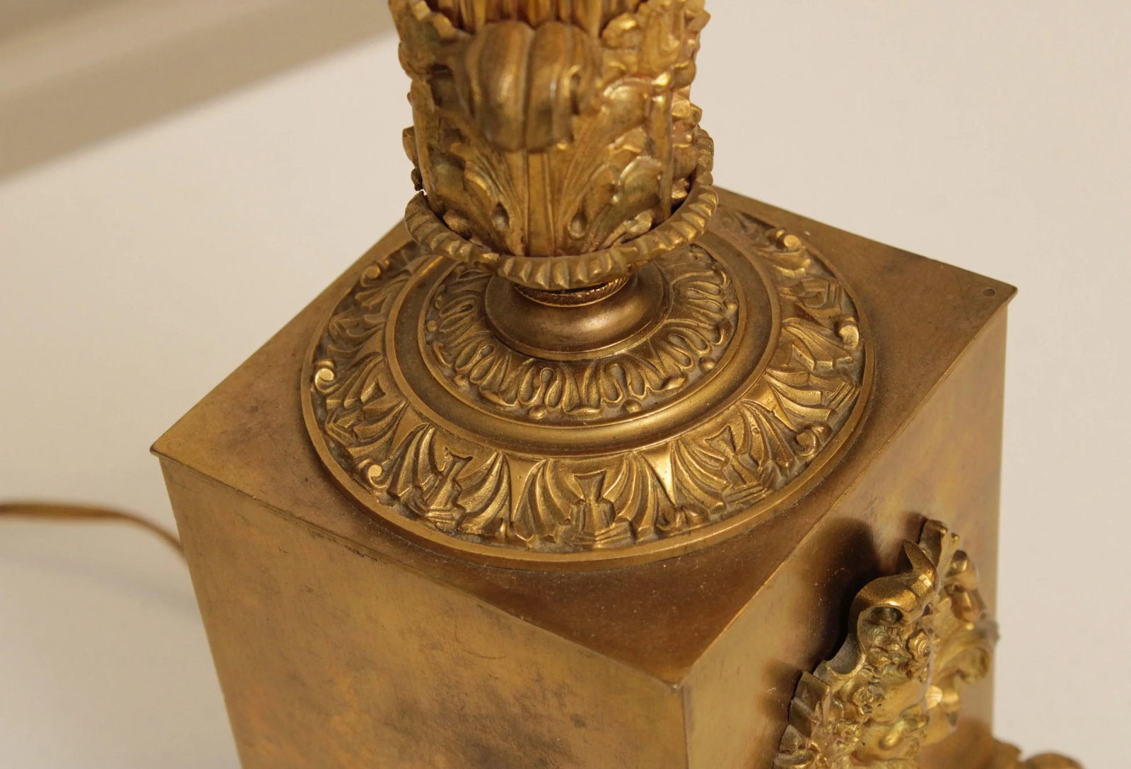 Vintage French Bronze Candelabra Table Lamp - 7