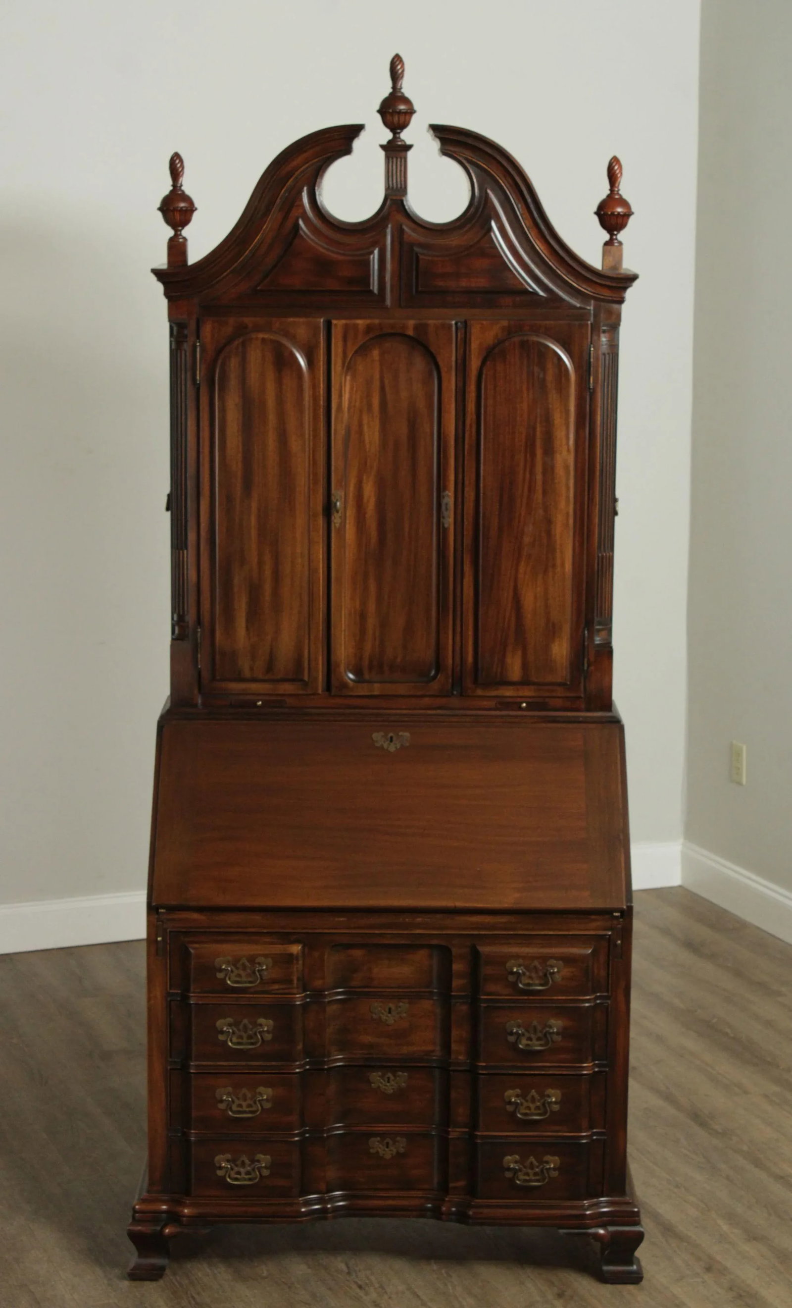 Maddox Chippendale Style Vintage Mahogany Block Front Secretary Desk - 5