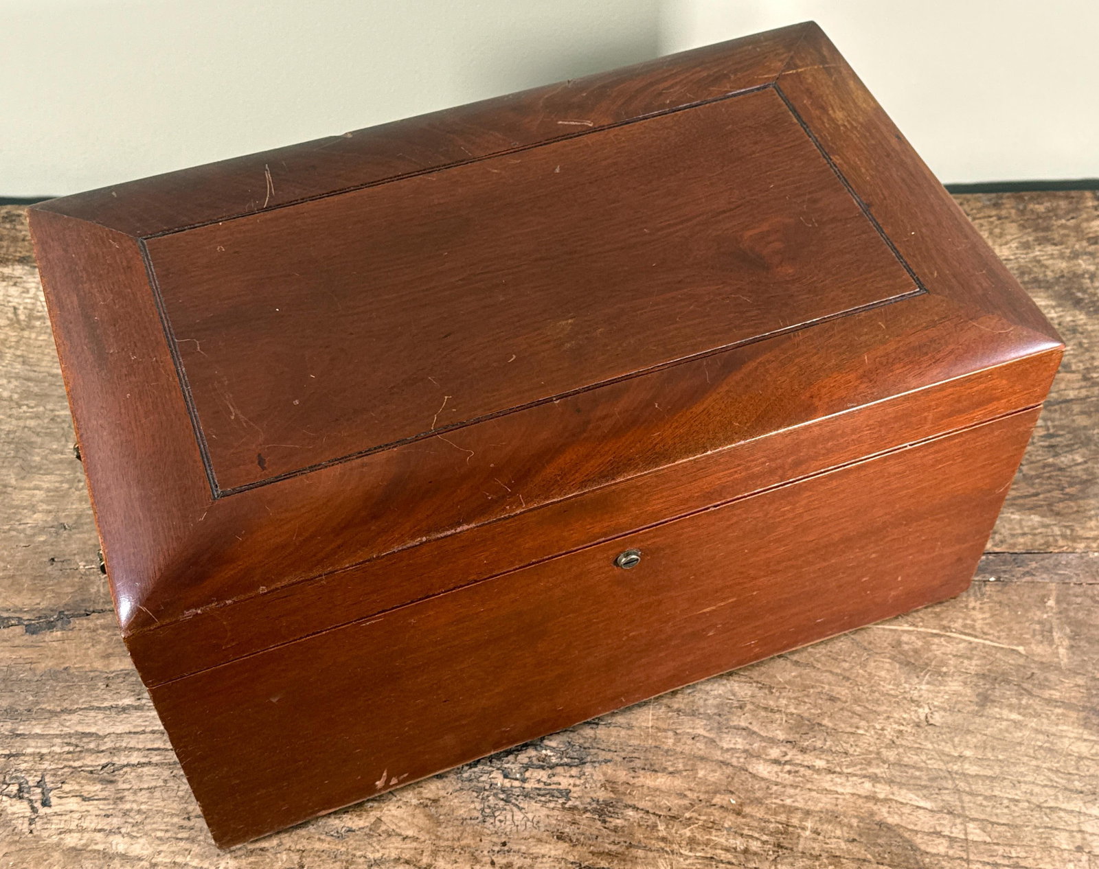 Antique c.1920's Benson & Hedges Wooden Cigar Humidor Box - 12
