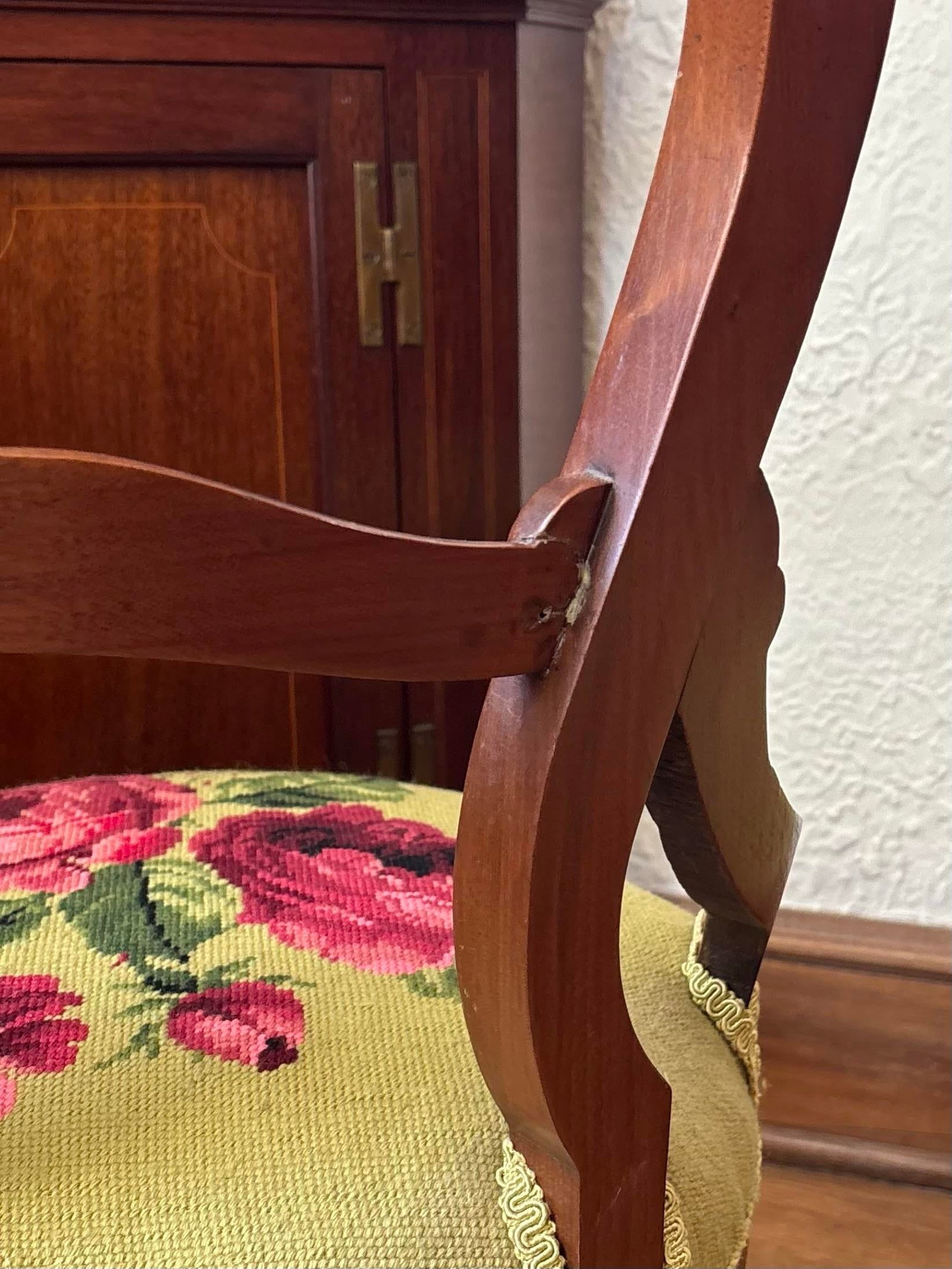 19th Century Victorian Mahogany Balloon Back Parlor Side Chairs - A Pair - 11