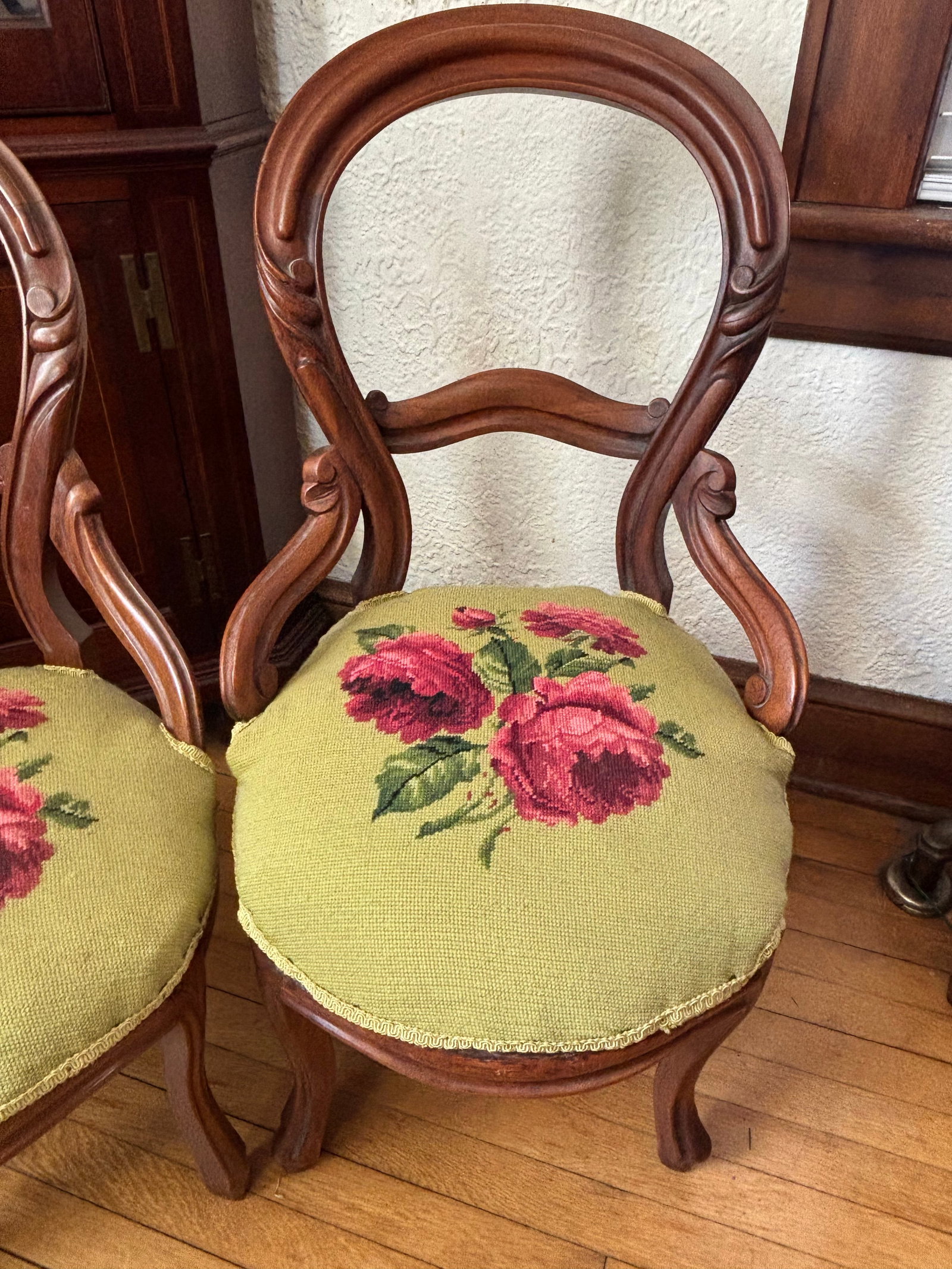 19th Century Victorian Mahogany Balloon Back Parlor Side Chairs - A Pair - 6