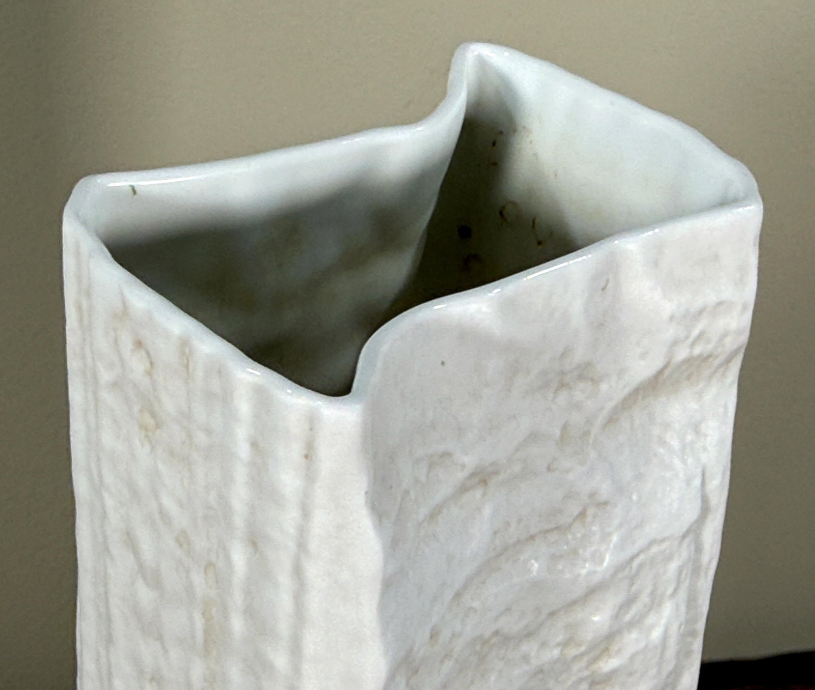 Rosenthal Studio Line White Porcelain Vase by Martin Freyer 1960s-70s - 3