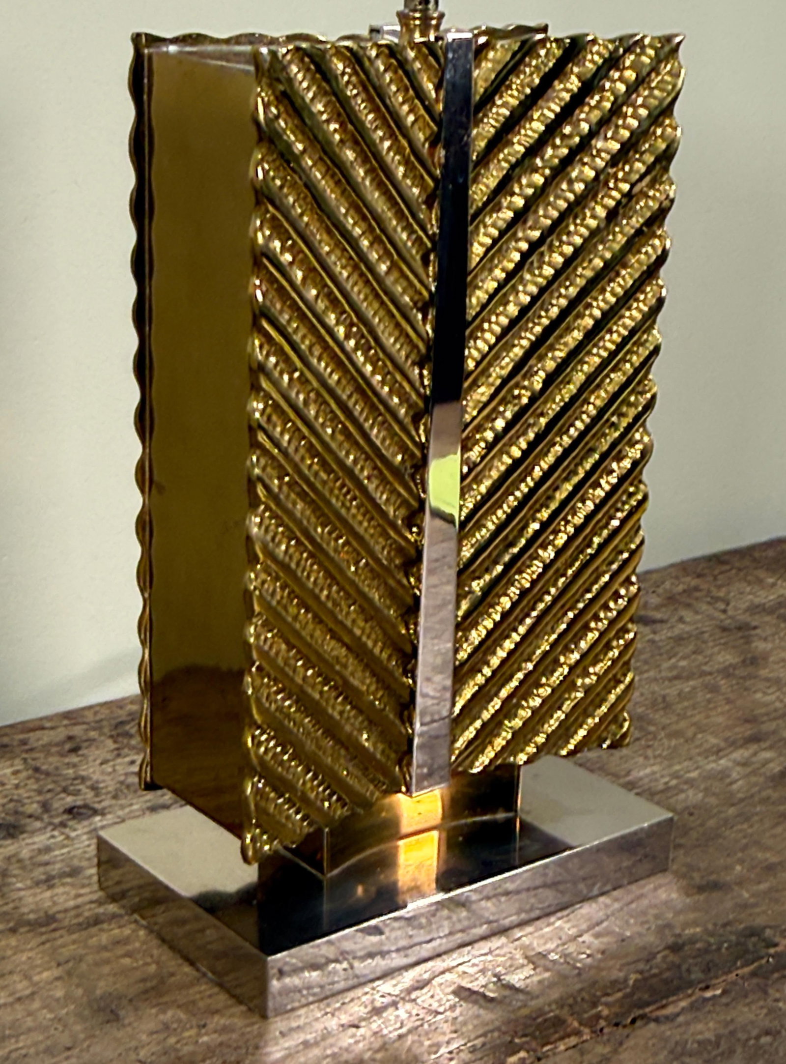 Vintage Hollywood Regency Maison Bagues Brass and Chrome Table Lamp - 3