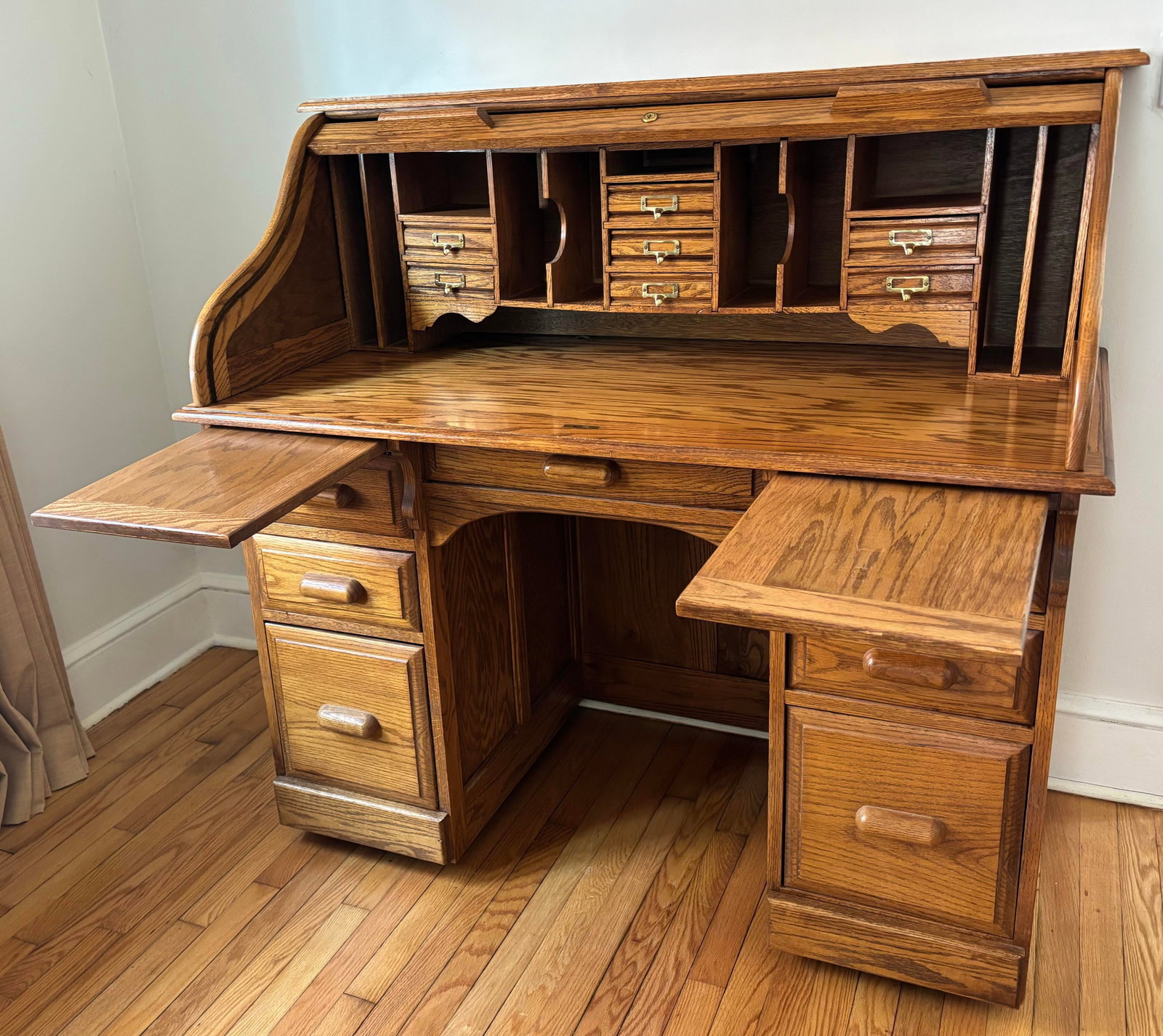 Mid 20th Century Arts & Crafts Raised Panel Oak S Roll Top Desk on Casters - 7