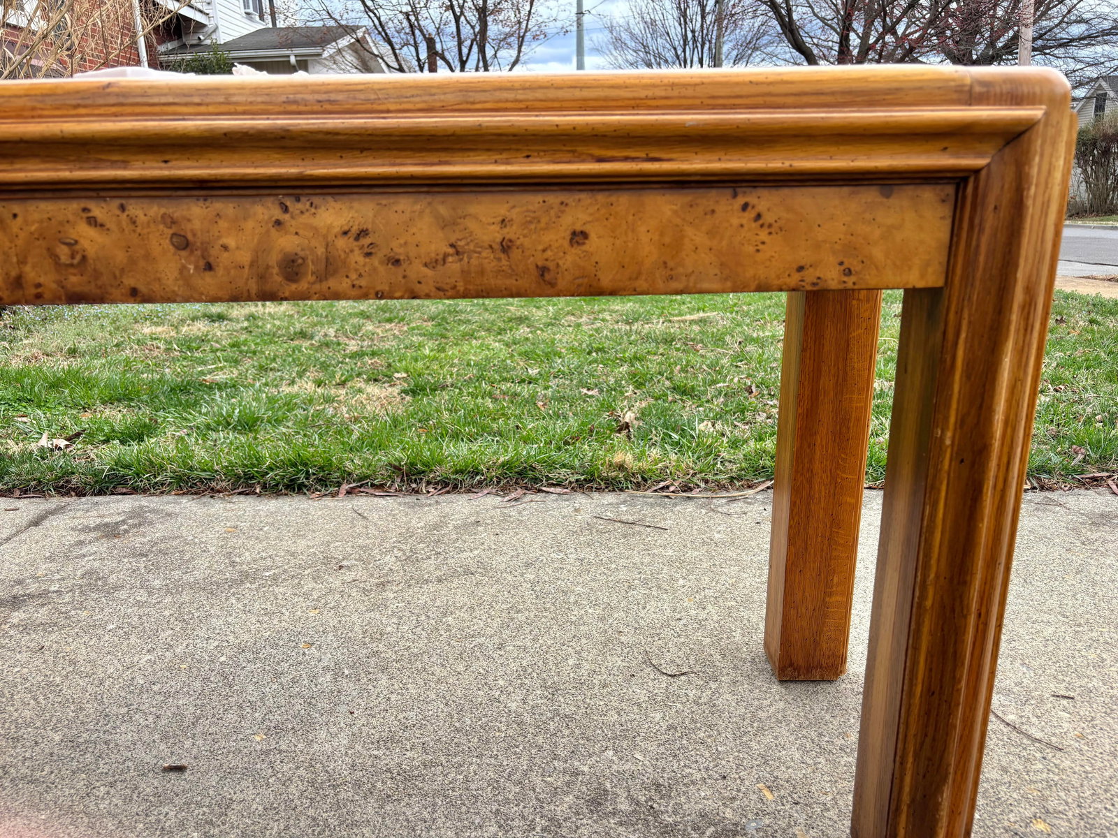 1980s Postmodern Burl Wood and Oak Sofa Table - 4