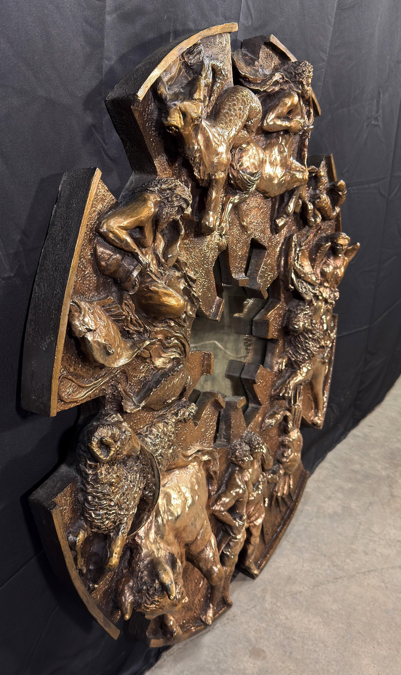 Vintage c.1970's Finesse Originals Gold Zodiac Astrology Mirror / Wall Sculpture in Fiberglass - 3