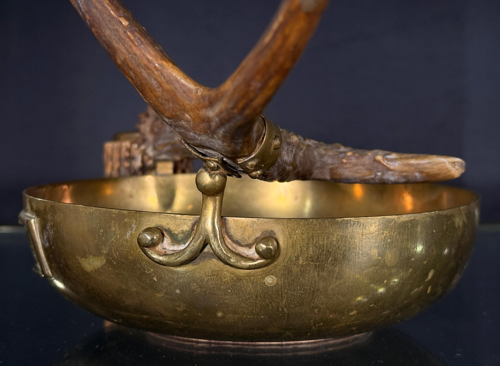 Antique Brass and Antler Cigar Ashtray Catchall Black Forest Hunting Lodge Style - 3
