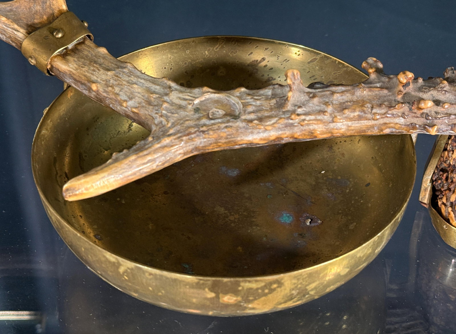 Antique Brass and Antler Cigar Ashtray Catchall Black Forest Hunting Lodge Style - 6