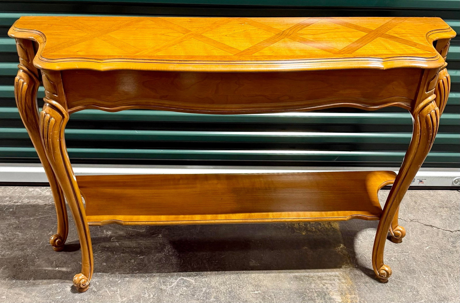 Mid 20th Century Louis XV French Provincial Console Table - 7