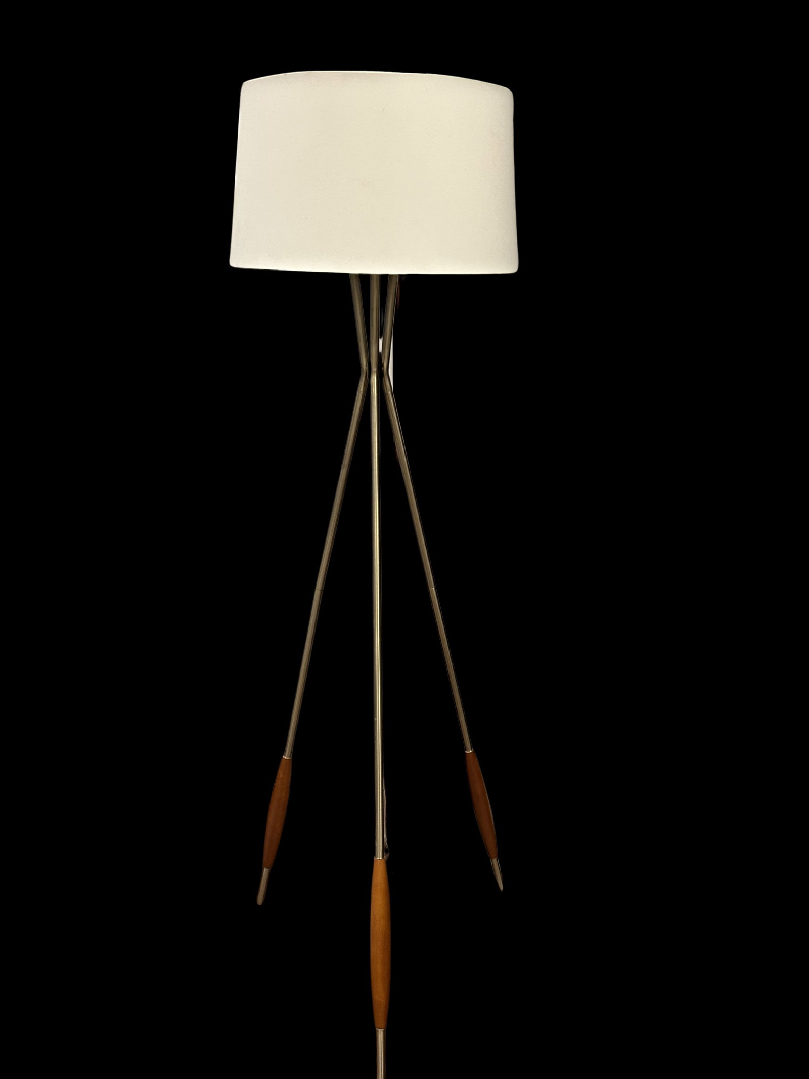 Late 20th Century Mid-Century Modern Tripod Floor Lamp in the Style of Gerald Thurston for Lightolie - 3