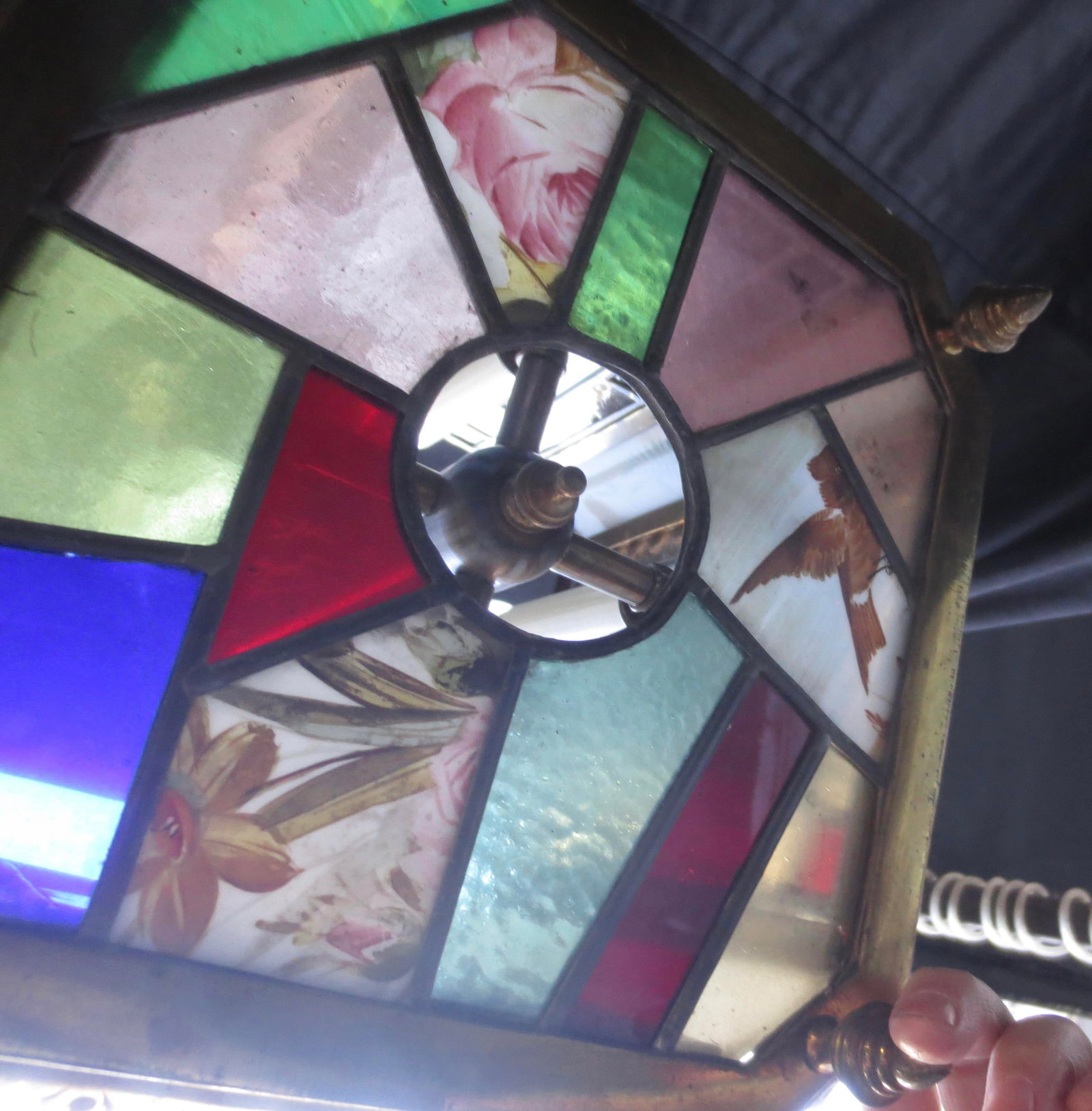 1900s Arts and Crafts Stain Glass Lantern Birds - 8