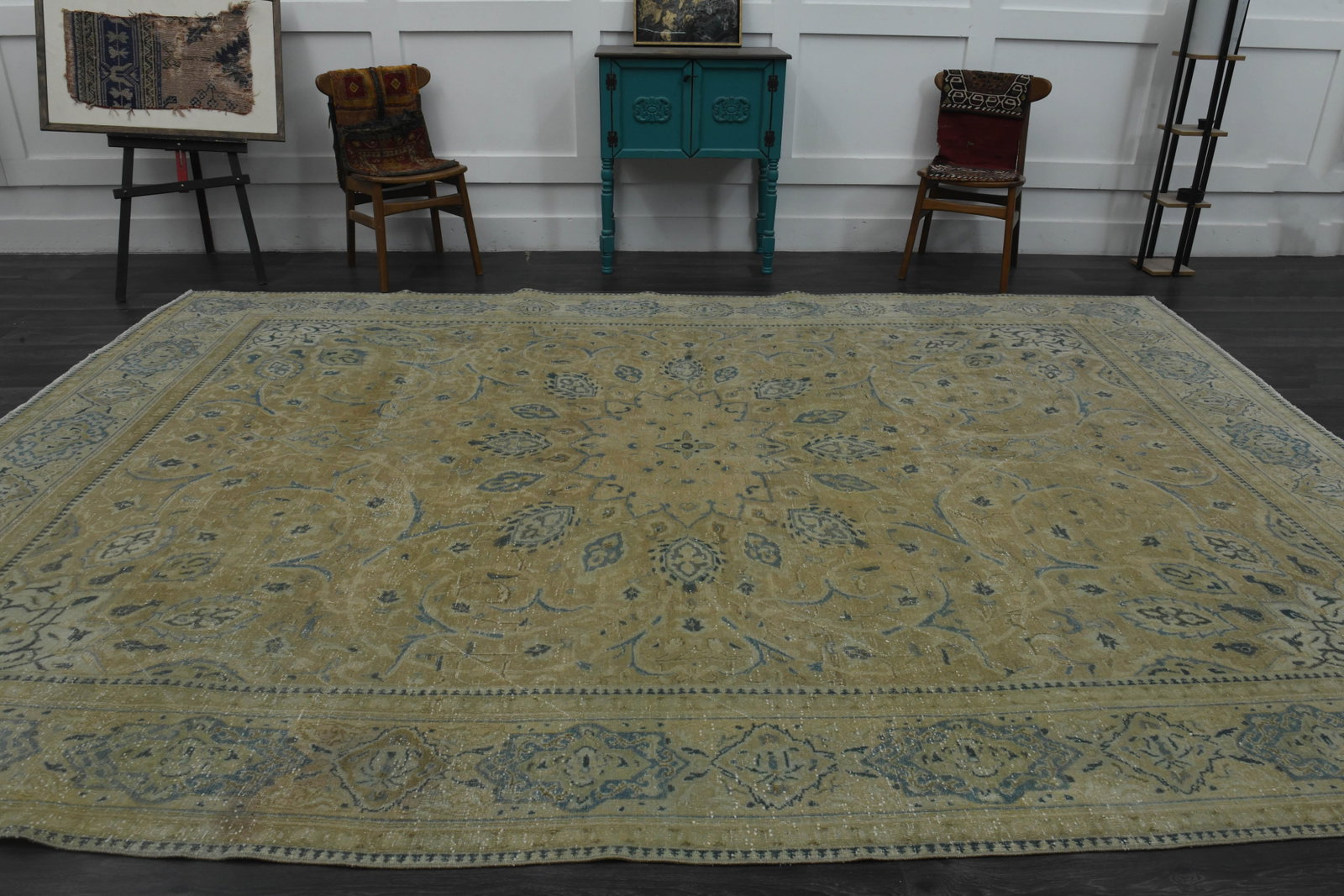 1970s Vintage Persian Handknotted Wool Green Oversize Area Rug - 10