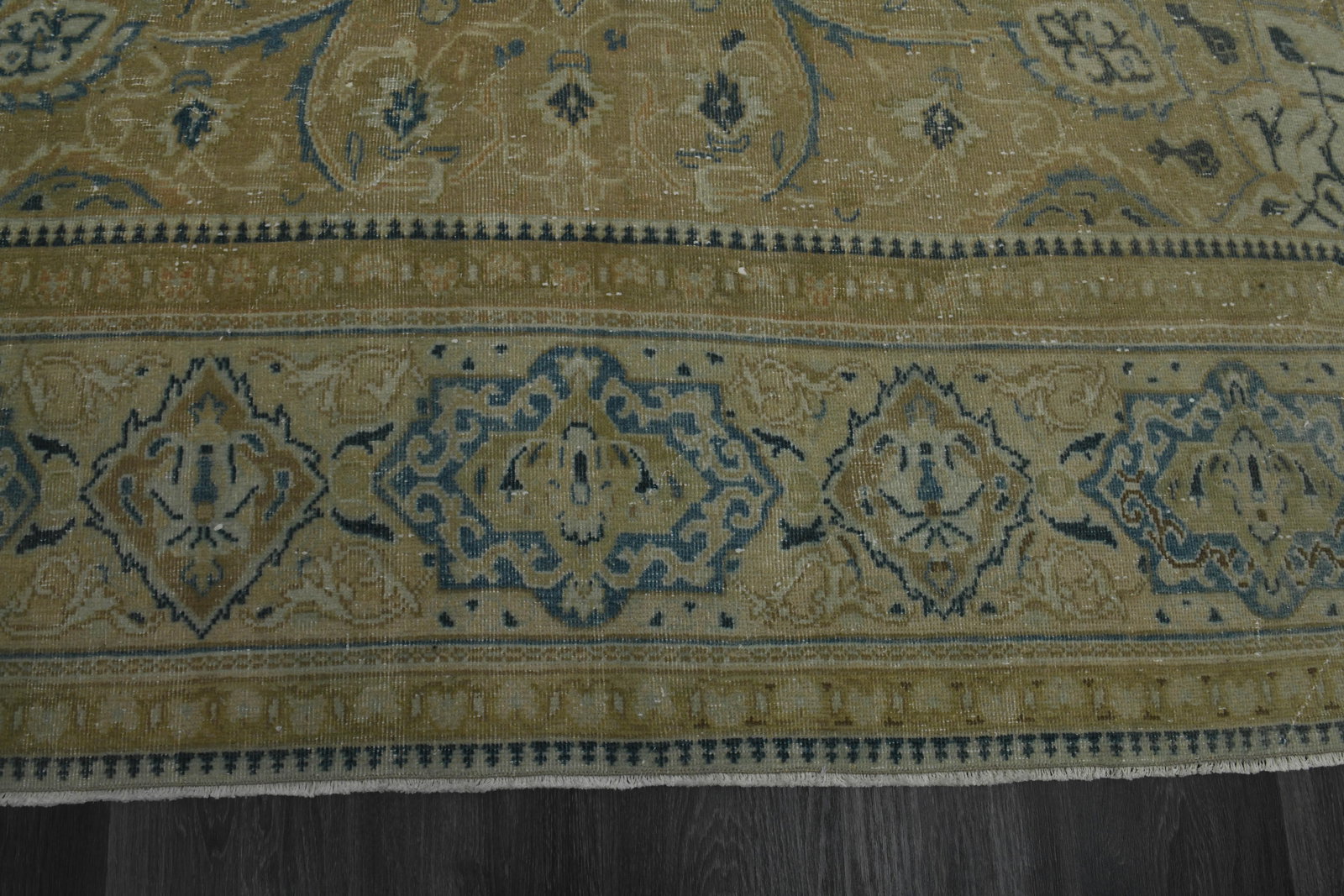 1970s Vintage Persian Handknotted Wool Green Oversize Area Rug - 7