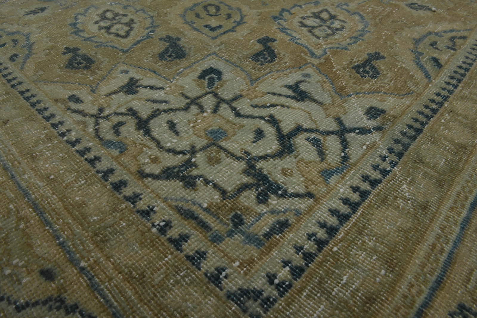 1970s Vintage Persian Handknotted Wool Green Oversize Area Rug - 9