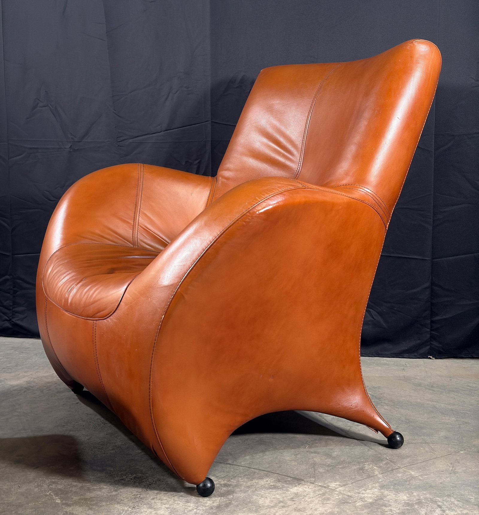 Gerard Van Den Berg Style Leolux Cognac Leather Lounge Chair and Ottoman, Netherlands, 1990s - 4