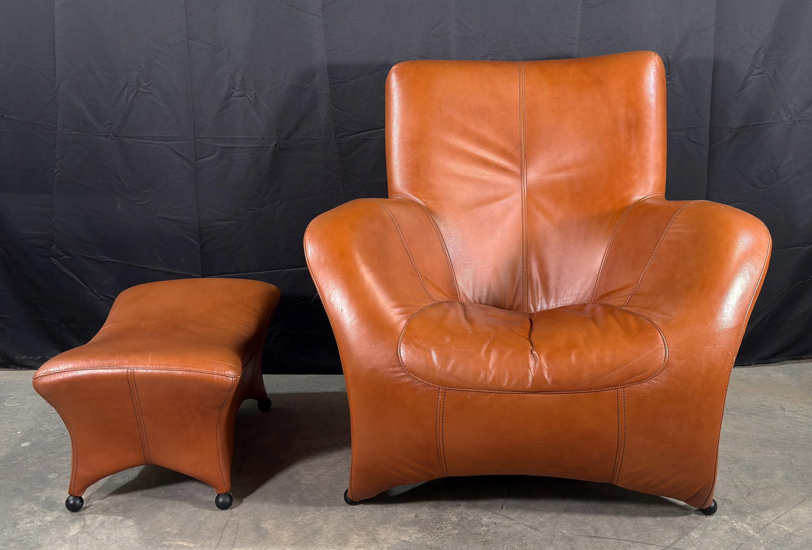 Gerard Van Den Berg Style Leolux Cognac Leather Lounge Chair and Ottoman, Netherlands, 1990s - 9