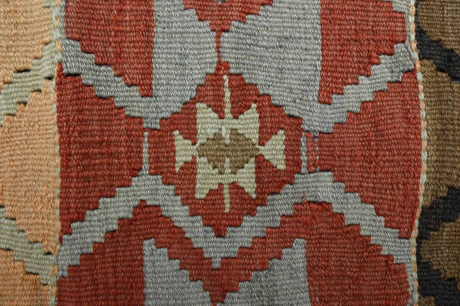 1970s Vintage Turkish Oushak Handmade Wool Cotton Pink Runner Rug - 10