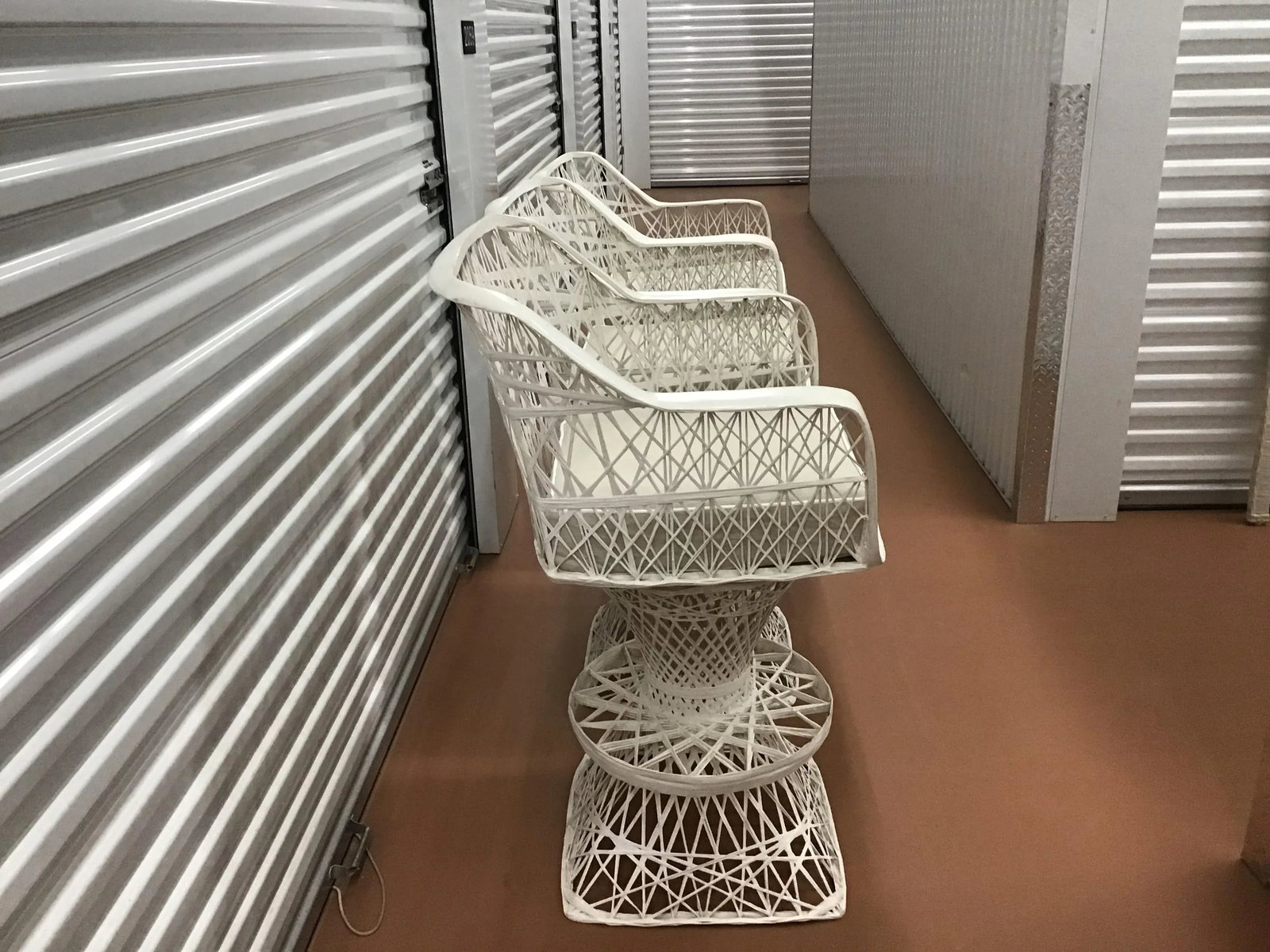 1960s Spun Fiberglass Bar Stools - Set of 2 - 3