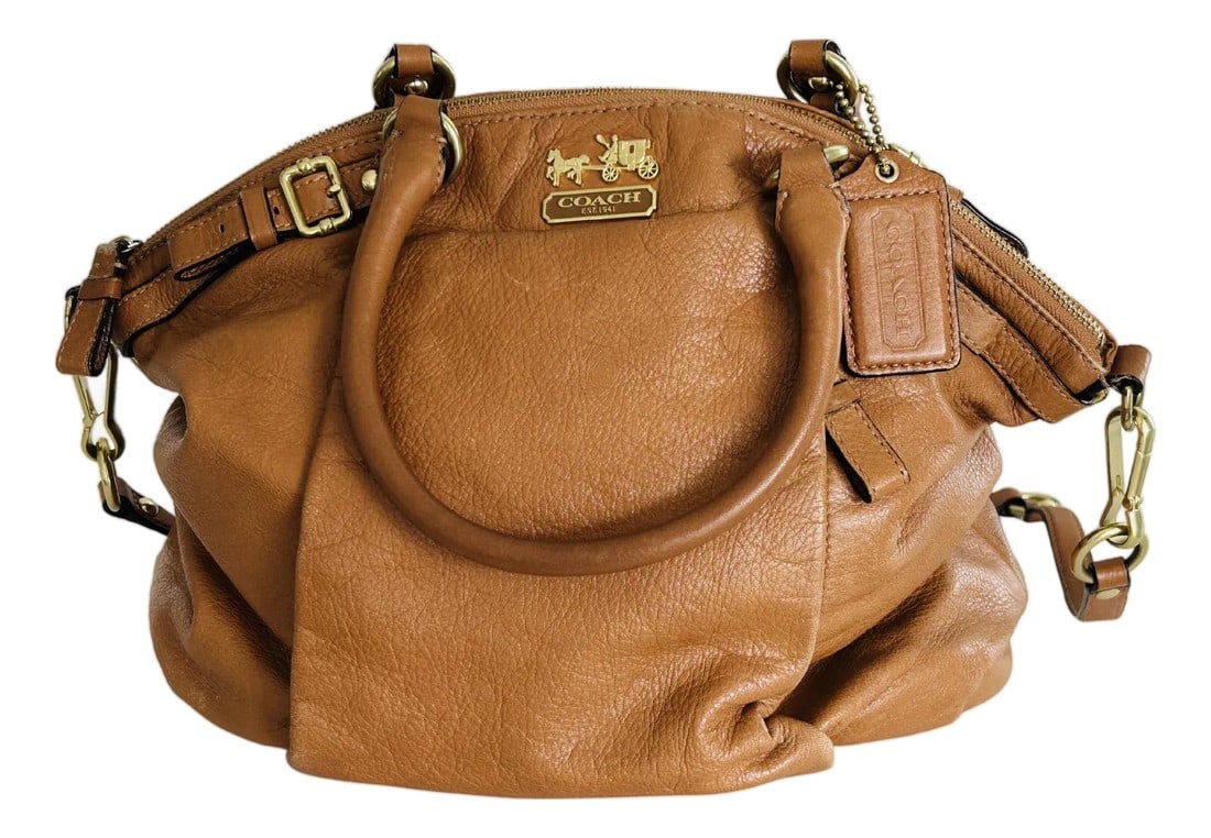 Coach Madison Lindsey Satchel – Luxury Leather Handbag, Pleated Front, Gold Hardware,: Coach Madison Lindsey Satchel – Luxury Leather Handbag, Pleated Front, Gold Hardware, Structured Designer Shoulder & Crossbody Bag Description: Elevate your everyday style with this sophisticated