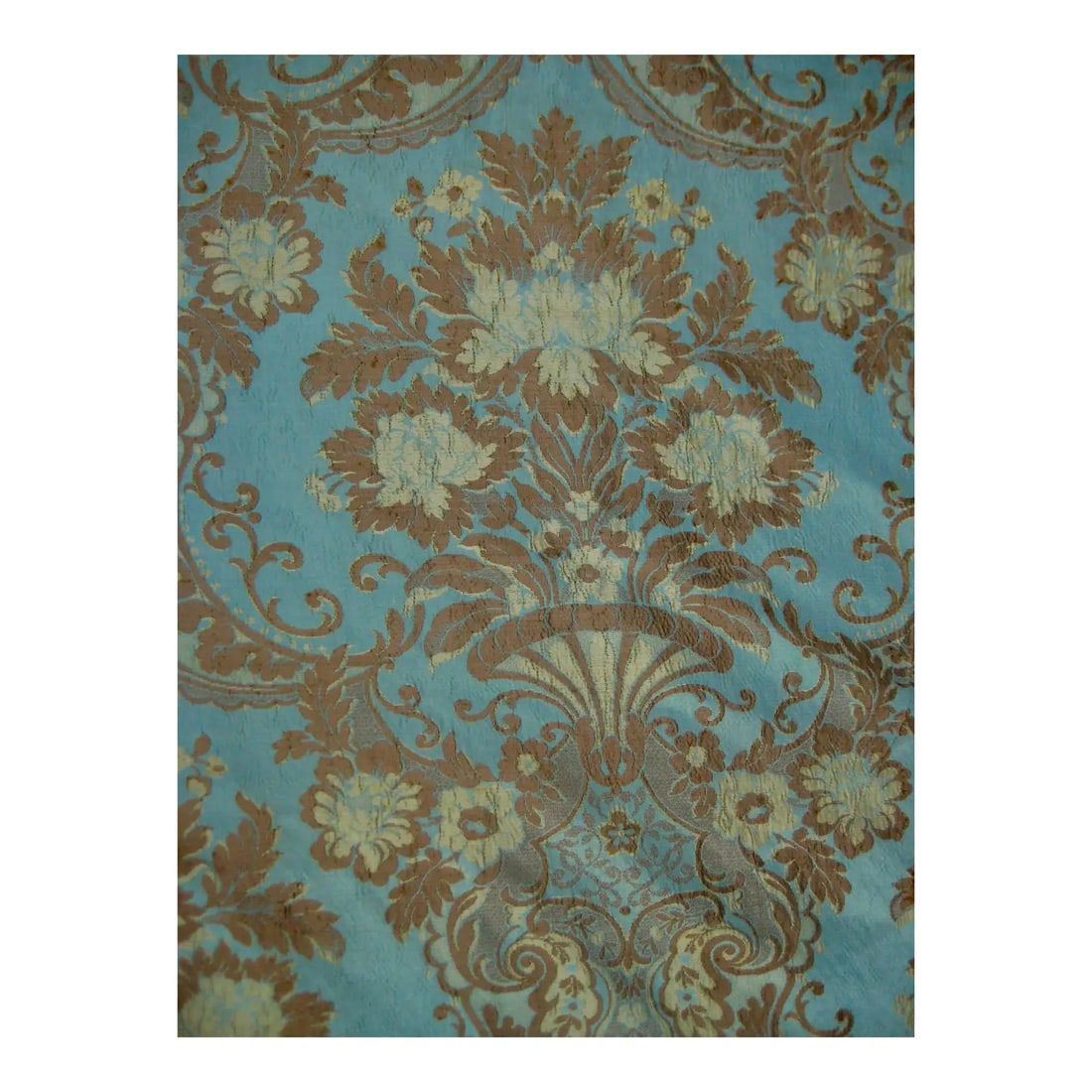 19th Century Large Italian Baroque Silk Fabric- 12 Yards Long Roll: Extraordinary quality in this large unused coupon of silk from Italie date from early 1800 hundreds it is in the most pure baroque style in it s opulence and luxury design and material, stunning