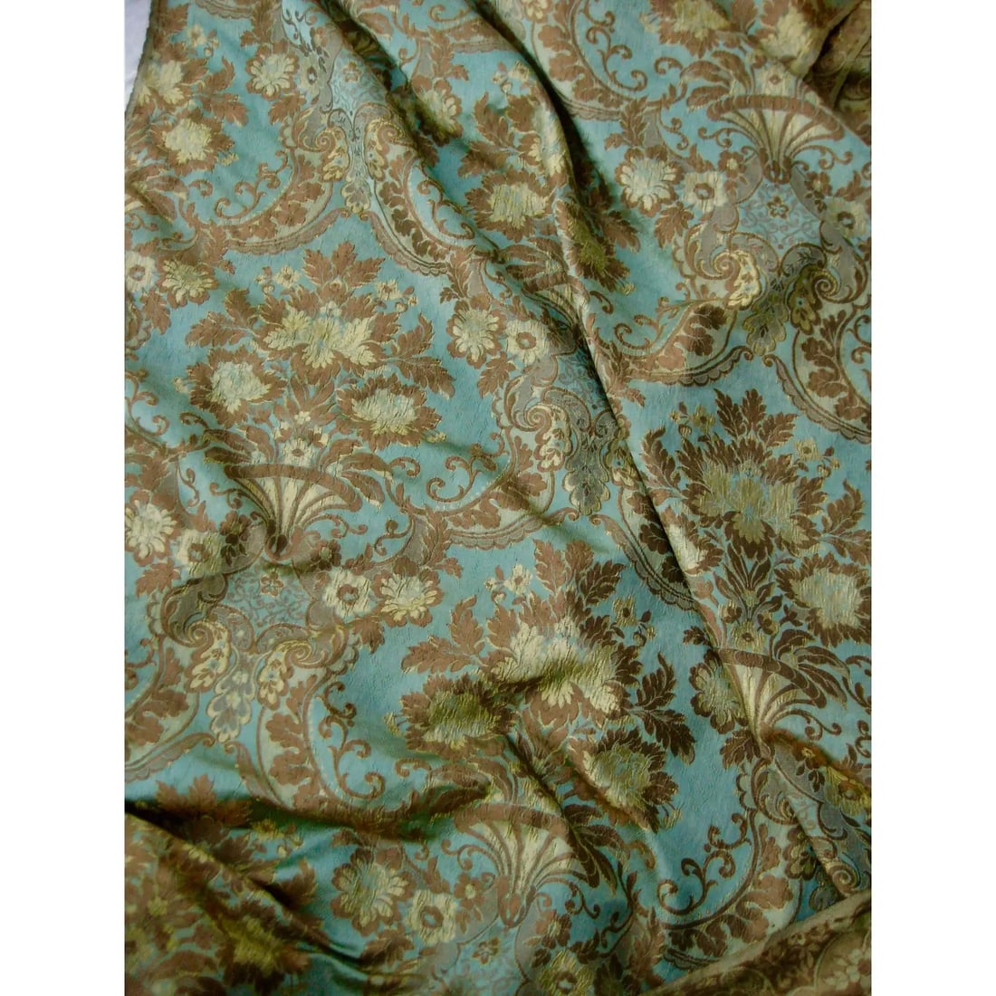 19th Century Large Italian Baroque Silk Fabric- 12 Yards Long Roll - 5