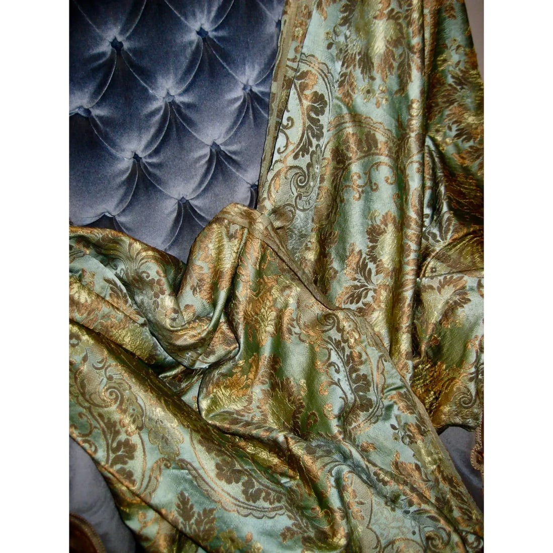 19th Century Large Italian Baroque Silk Fabric- 12 Yards Long Roll - 6