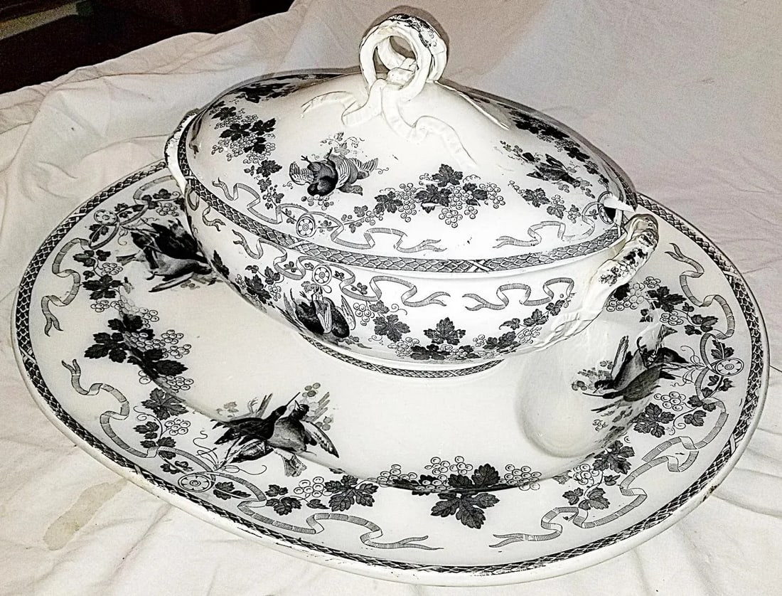 Antique Wedgwood Tureen and Serving Platter- 2 Pieces - 3