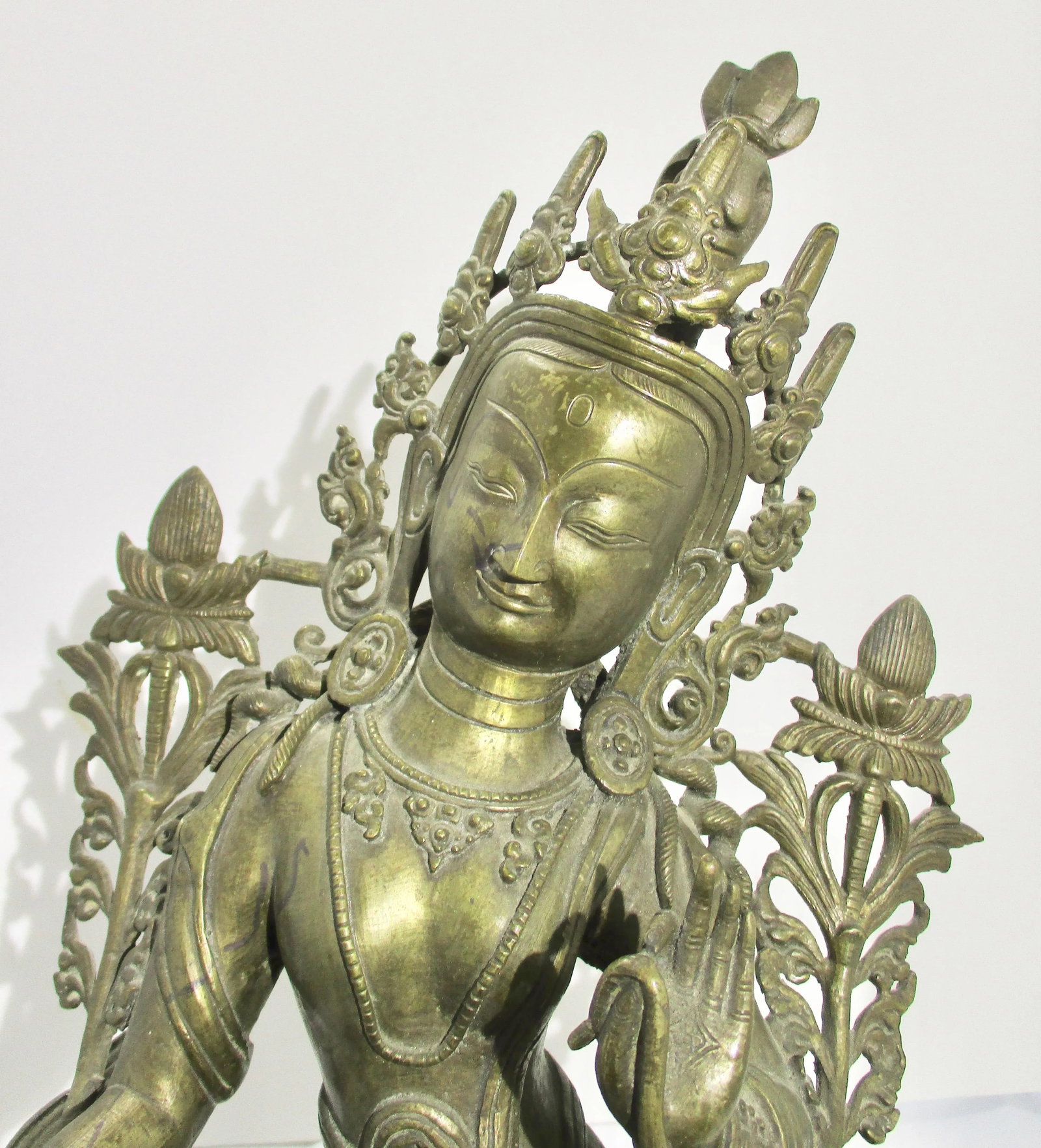 Early 20th Century Antique Nepalese Green Tara Brass Sculpture - 2