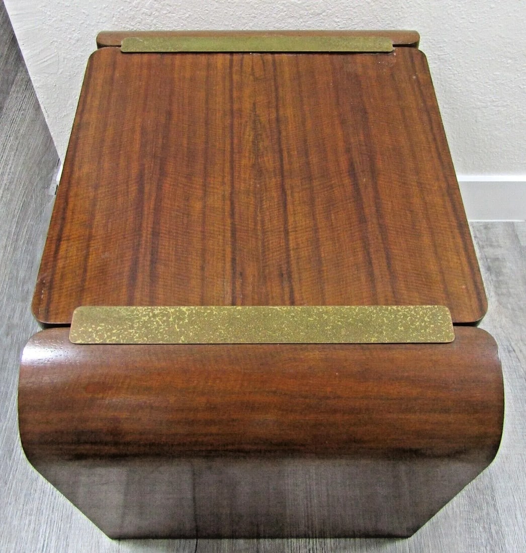1960s Mid-Century Modern Mahogany and Brass Waterfall End Table by Baker Furniture - 6