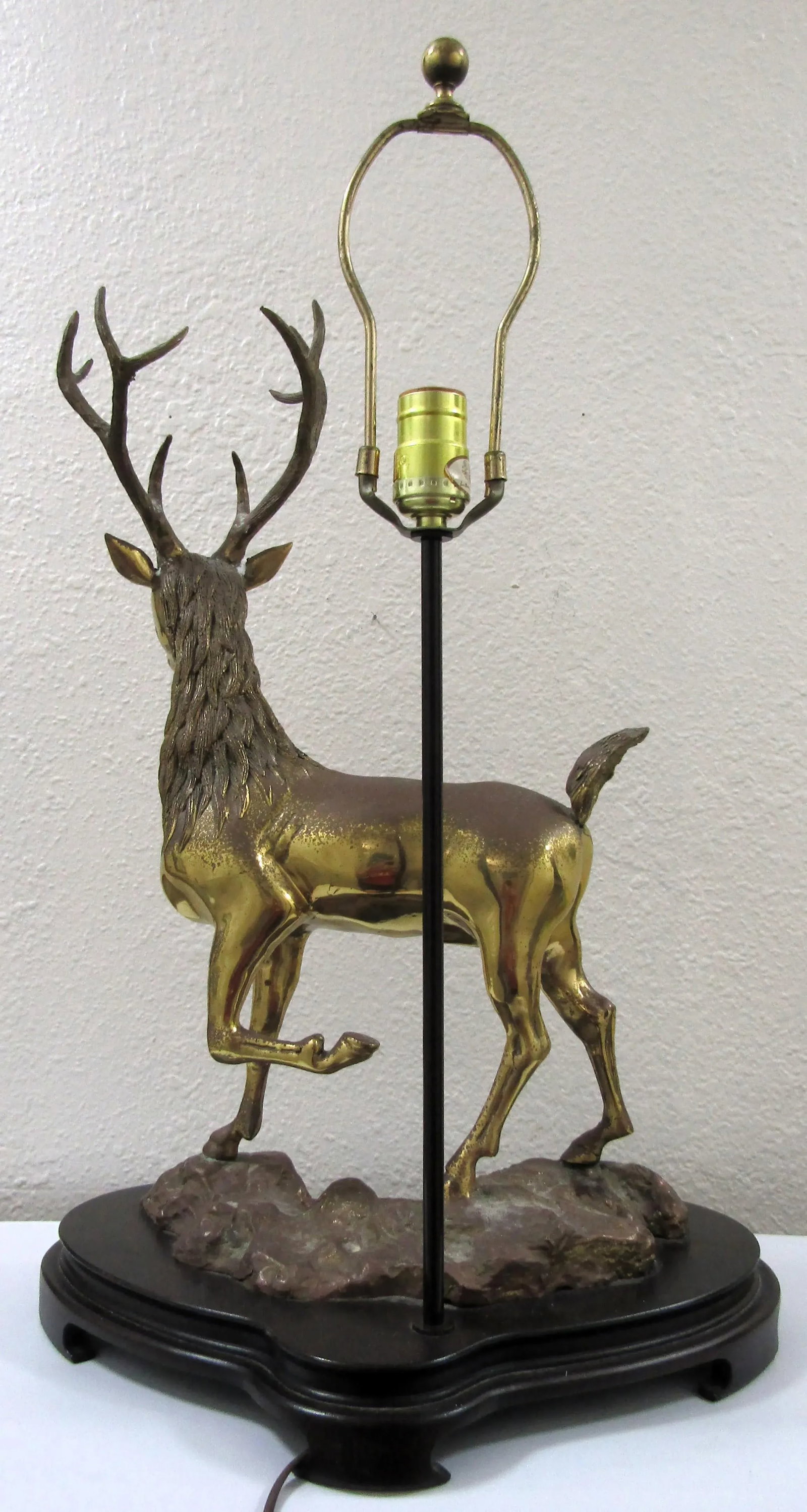 Vintage LaBarge Mirror Company Solid Brass Stag Deer Sculptural Table Lamp - 6
