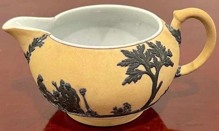 Wedgwood Yellow Dip Jasperware & Black Basalt Sugar & Creamer, C 1900 - 7
