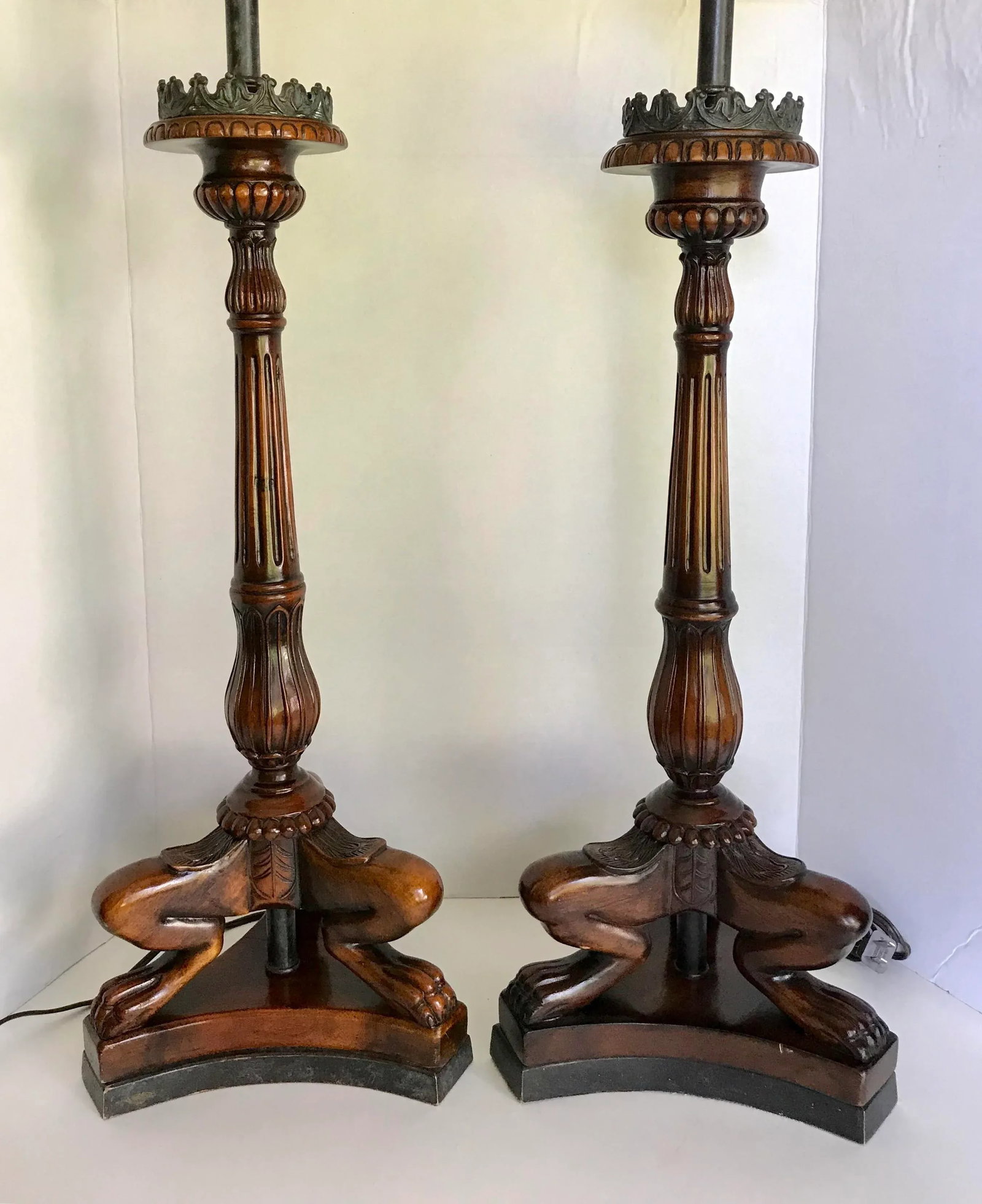 Carved Animalia Claw Lamps With Bronze Details - a Pair - 2