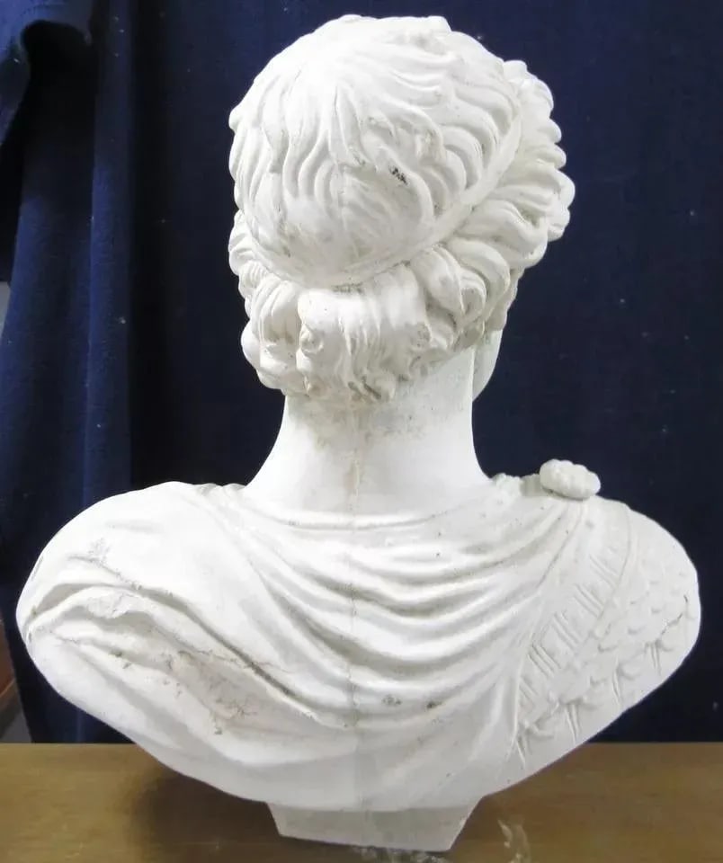 1960s Large Vintage Patinated Cast Concrete Bust of Julius Caesar - 4