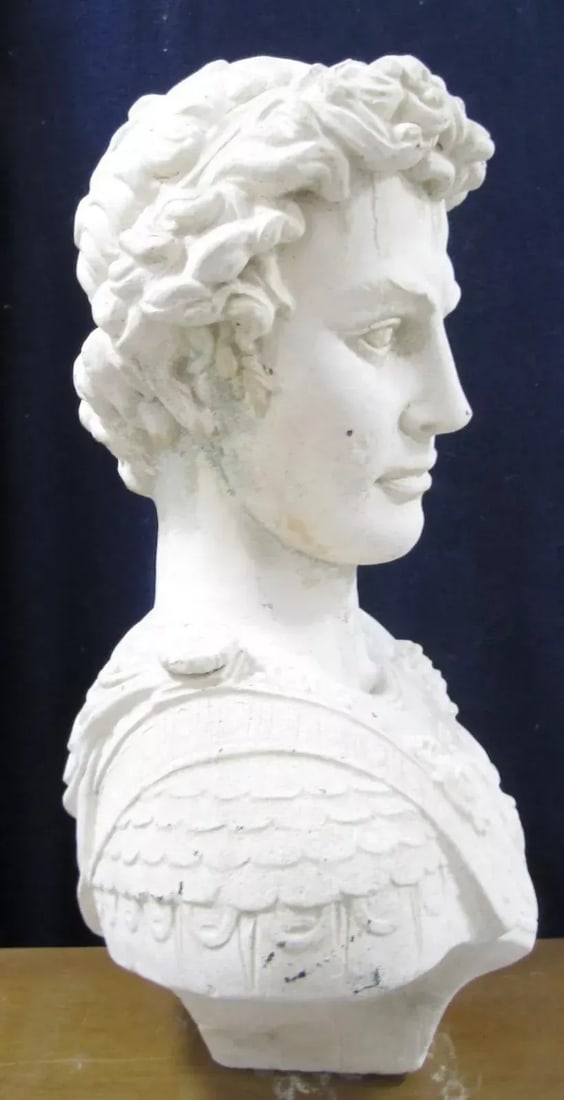 1960s Large Vintage Patinated Cast Concrete Bust of Julius Caesar - 6