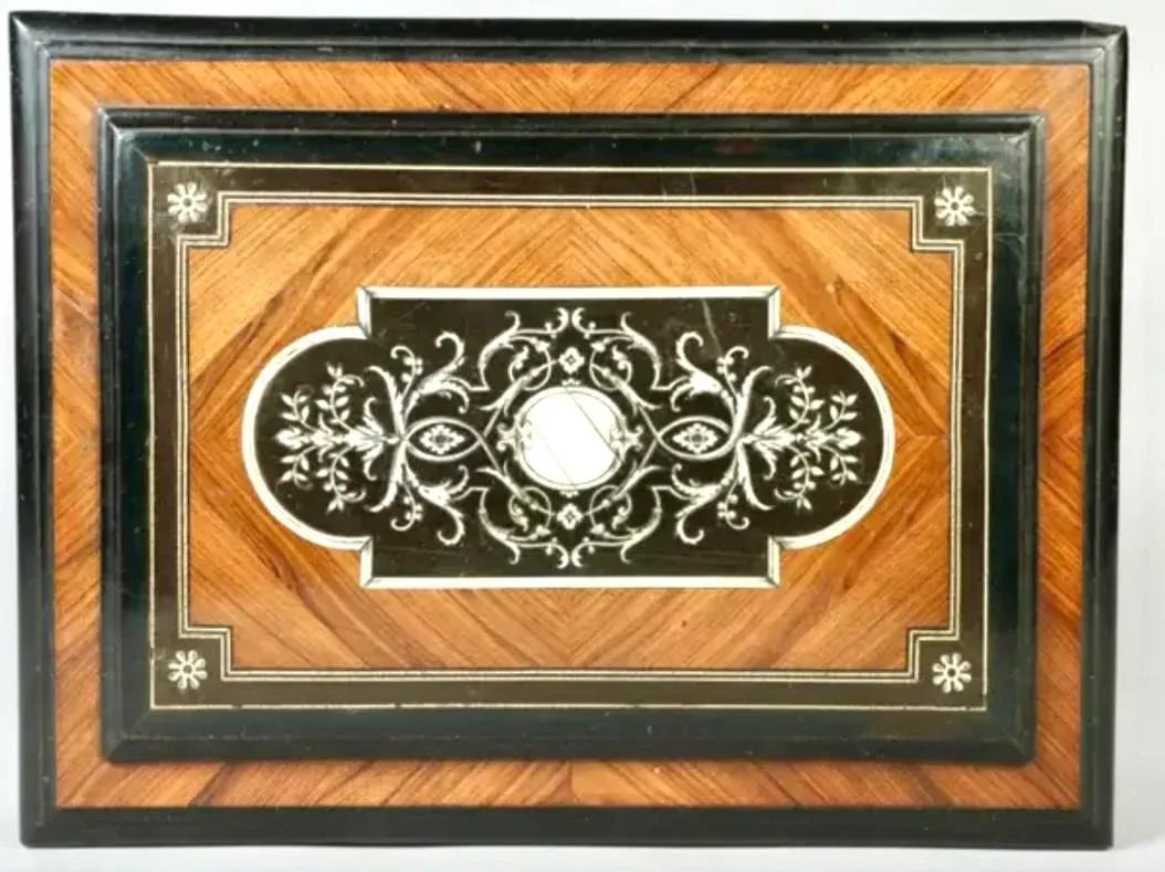 19th Century French Marquetry Inlaid and Ebonized Wood Box - 5
