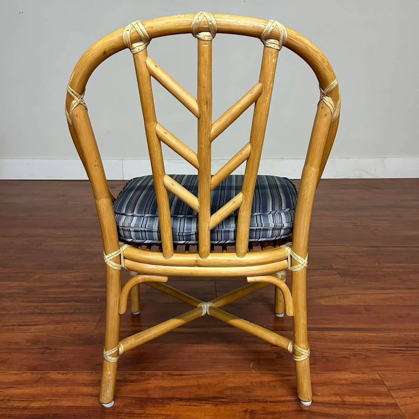 McGuire Vintage Dining Set - Square Table and Four Chairs - 10