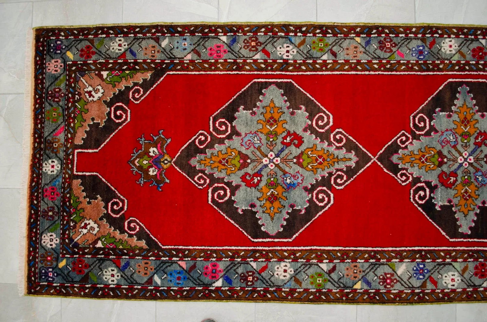1960s Hand Knotted Turkish Runner Rug - 3"²9"³ × 11"²3"³ - 9