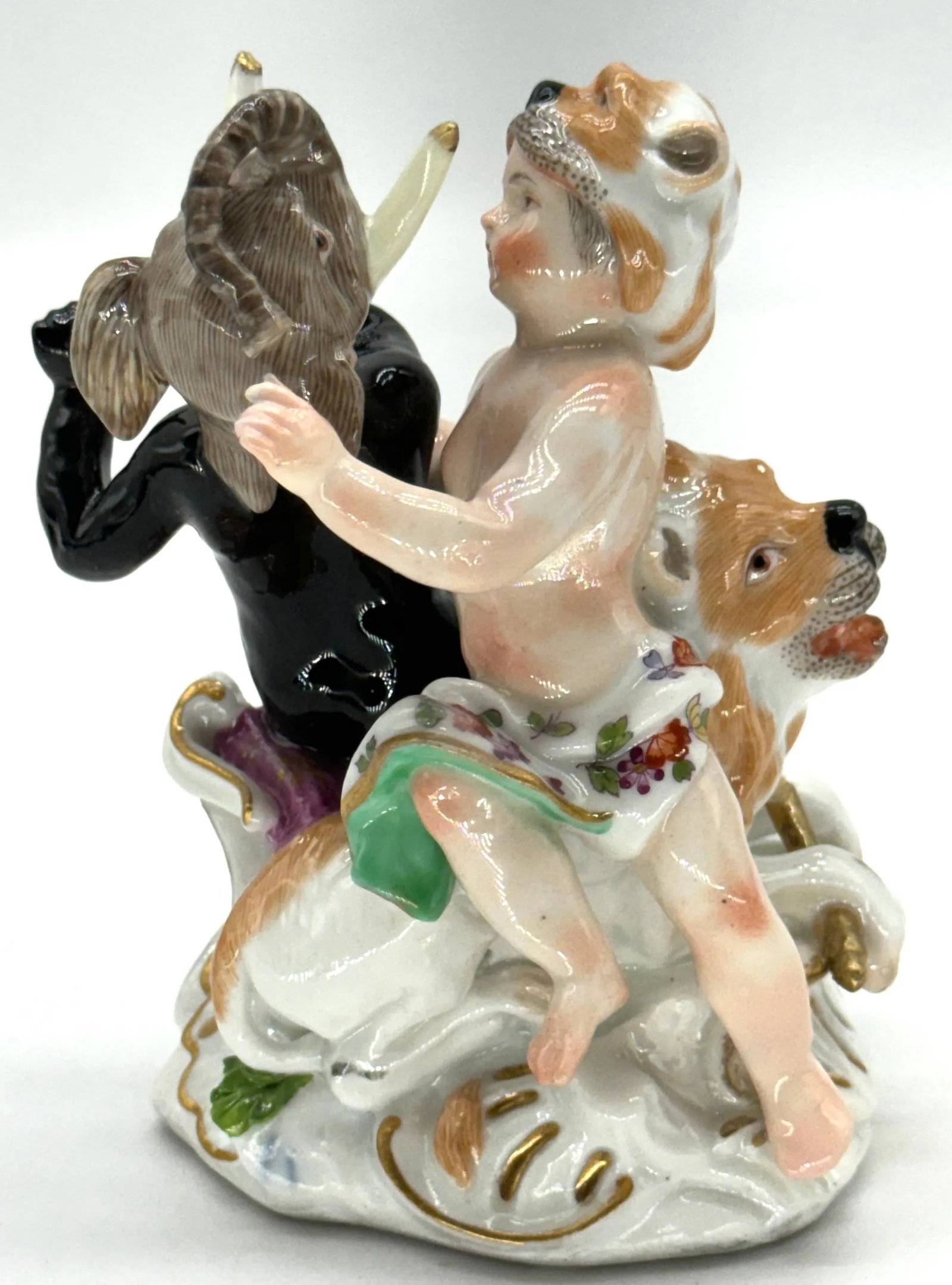 Meissen Porcelain Allegory of the Continent of Africa, Circa 1750 - 12