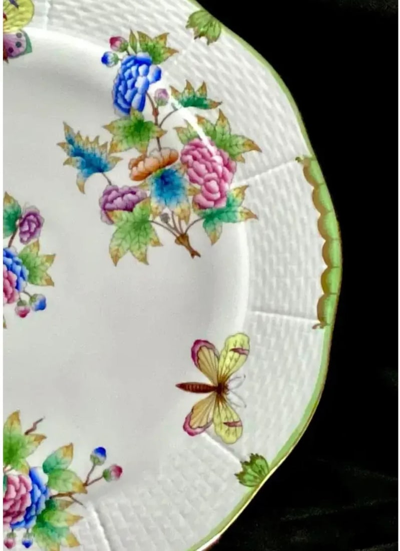 Herend Queen Victoria 12 Inch Round Platter - 2
