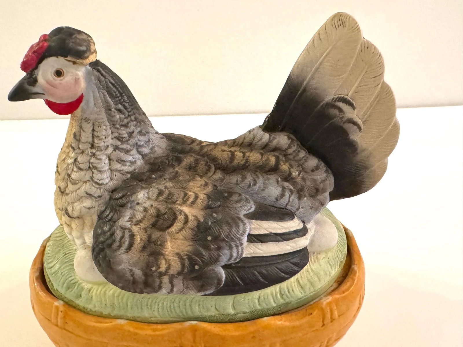 Antique Staffordshire Painted Hen on Nest covered Box or Tureen, Circa 1880 - 3
