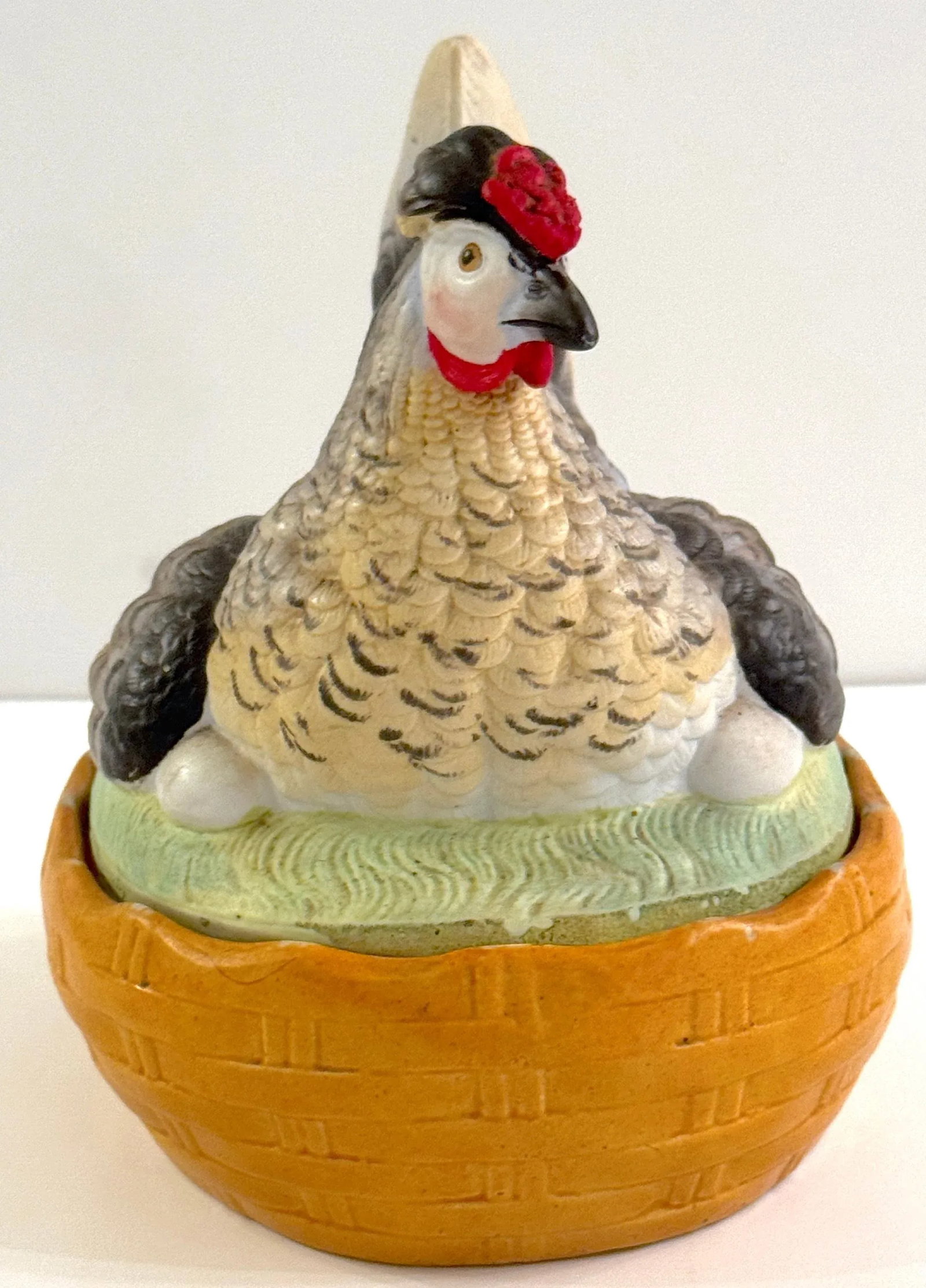 Antique Staffordshire Painted Hen on Nest covered Box or Tureen, Circa 1880 - 7